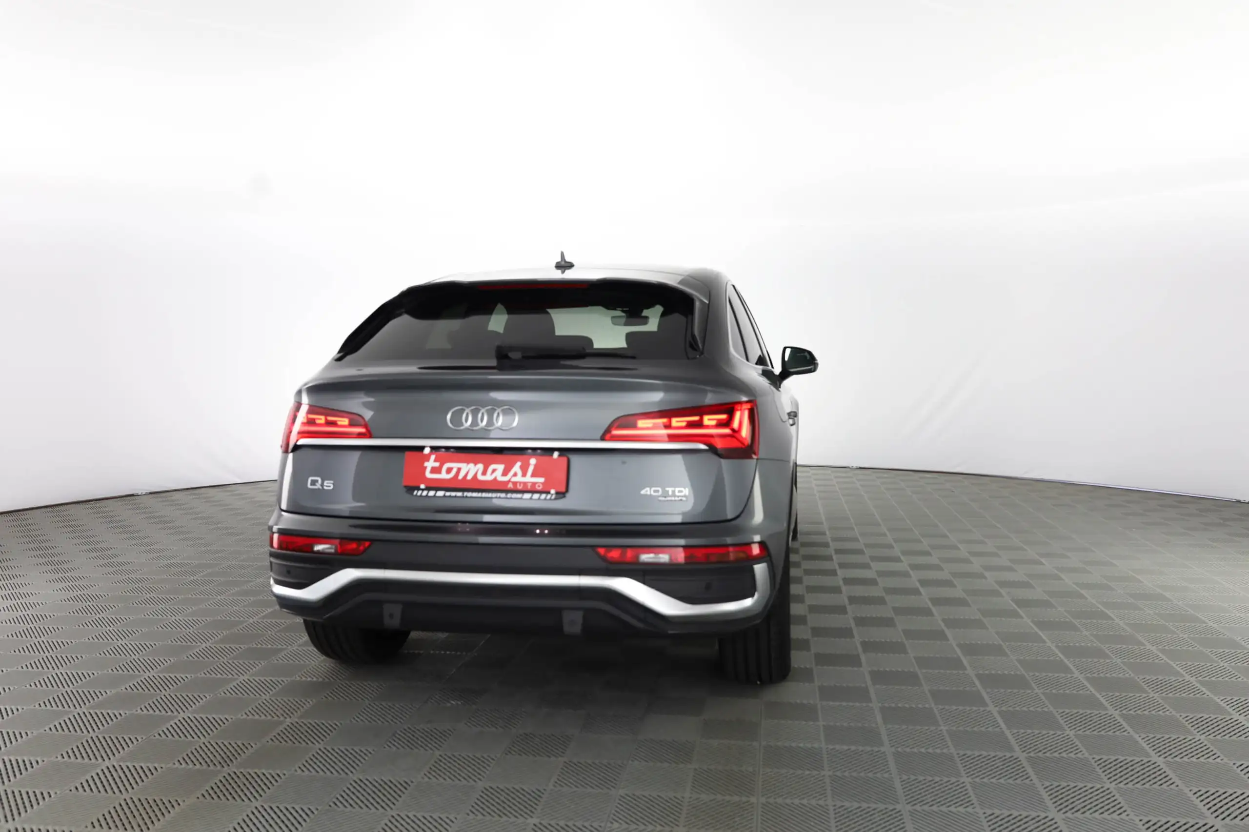 Audi - Q5