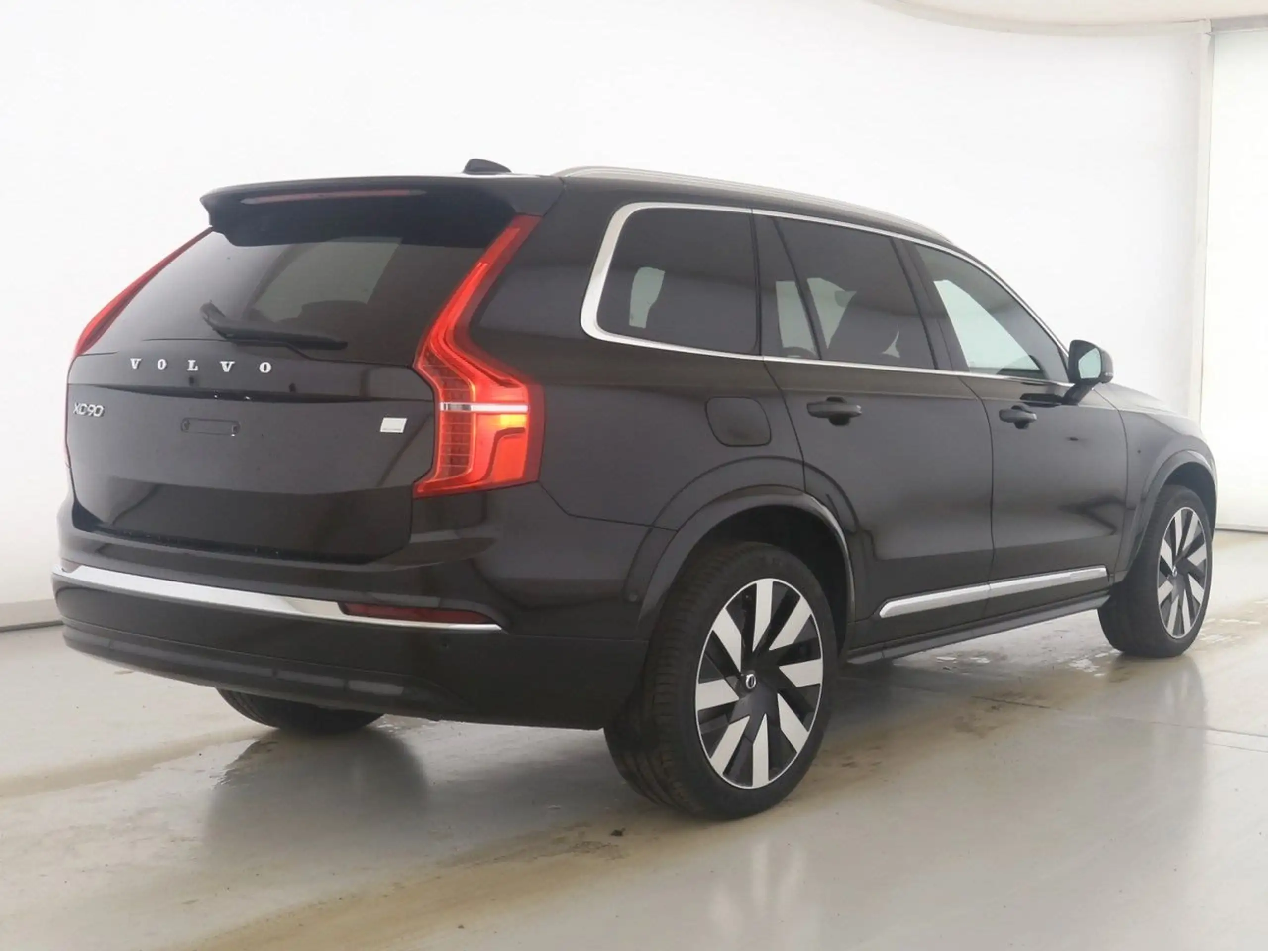 Volvo - XC90