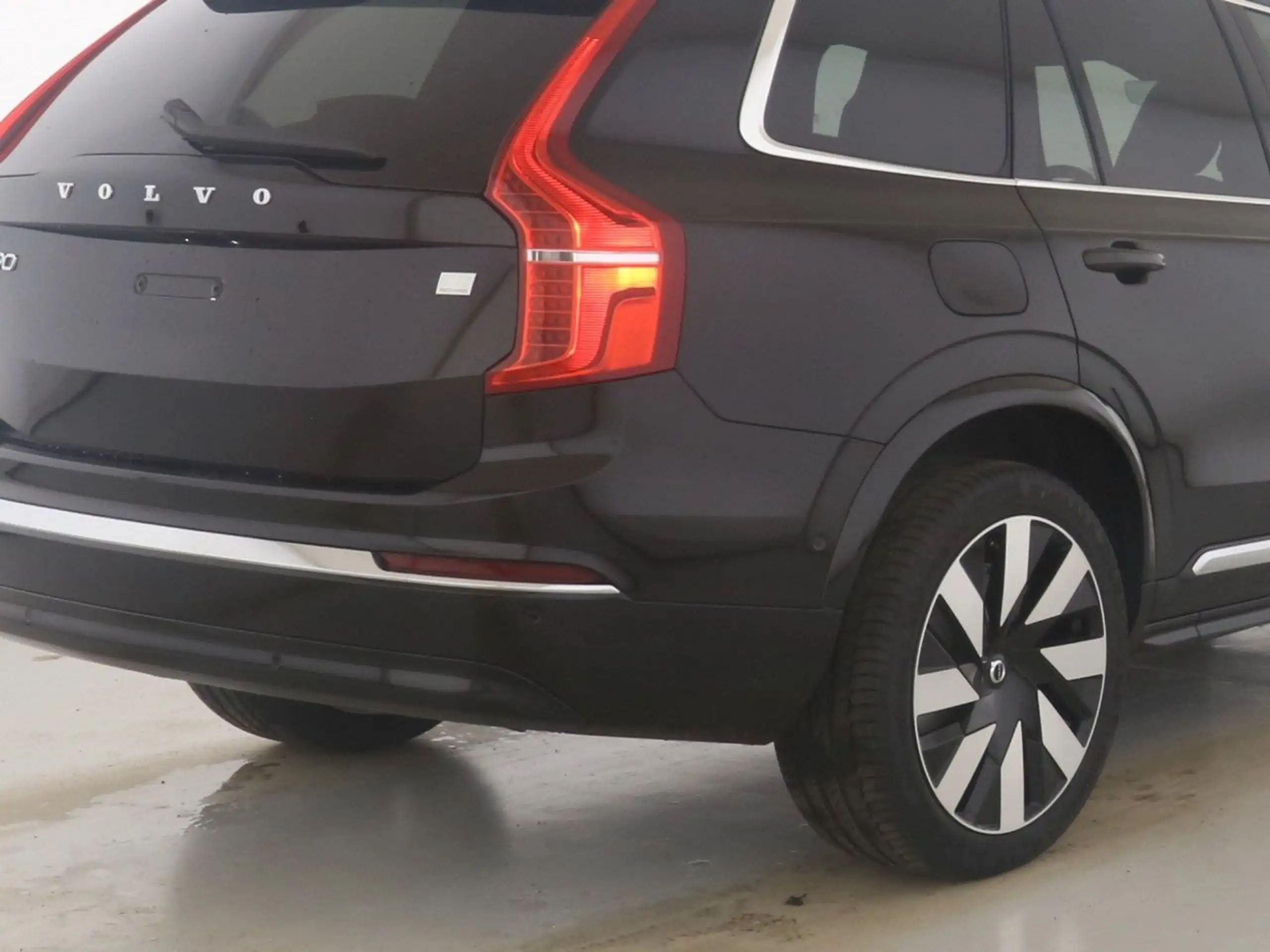 Volvo - XC90