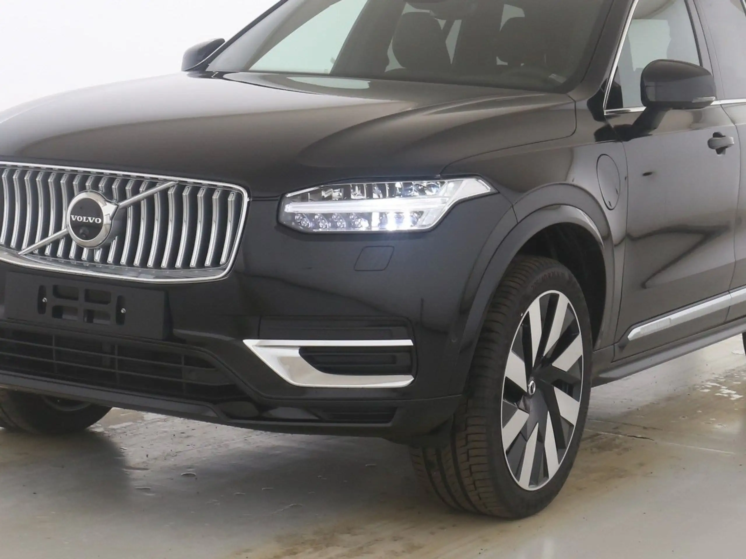 Volvo - XC90