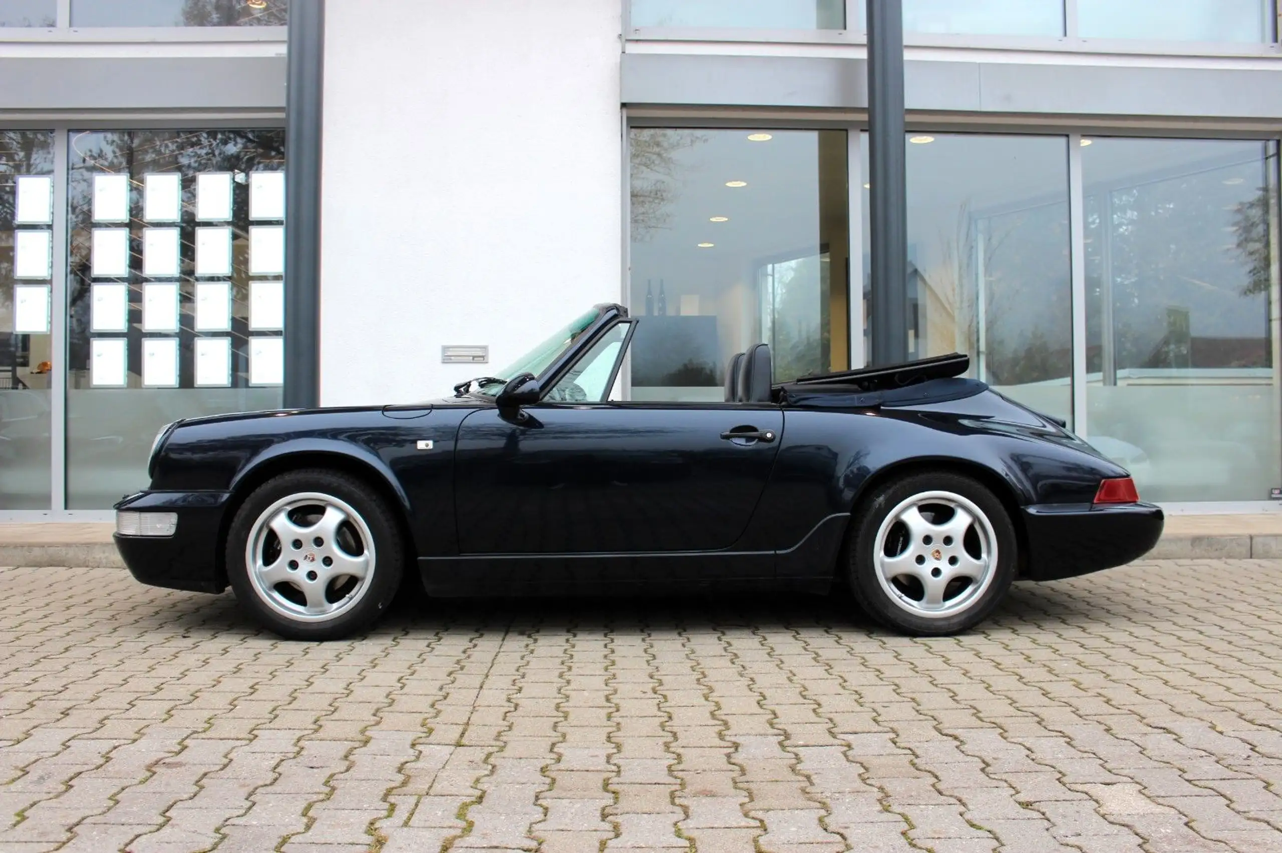 Porsche - 964