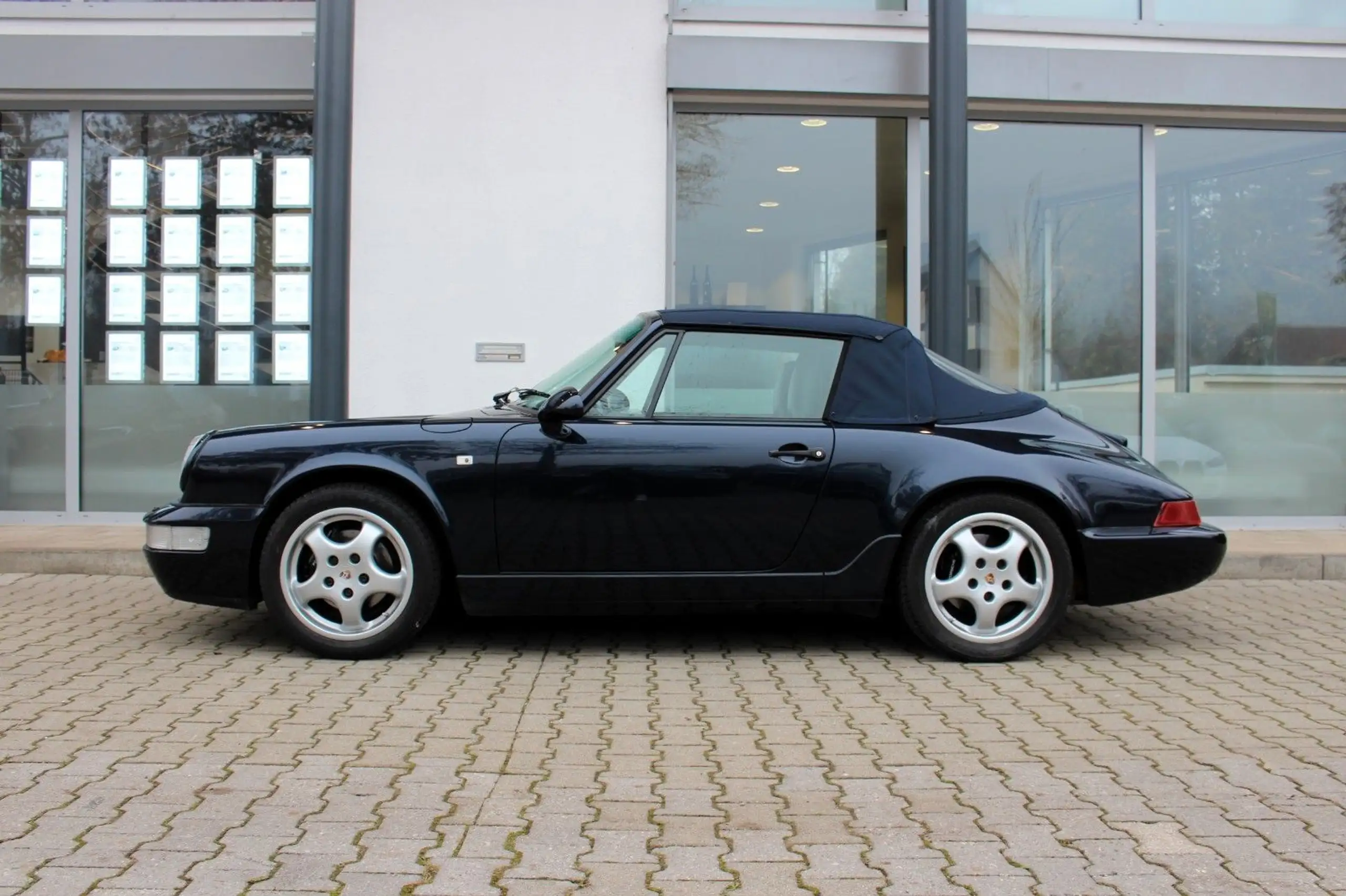 Porsche - 964