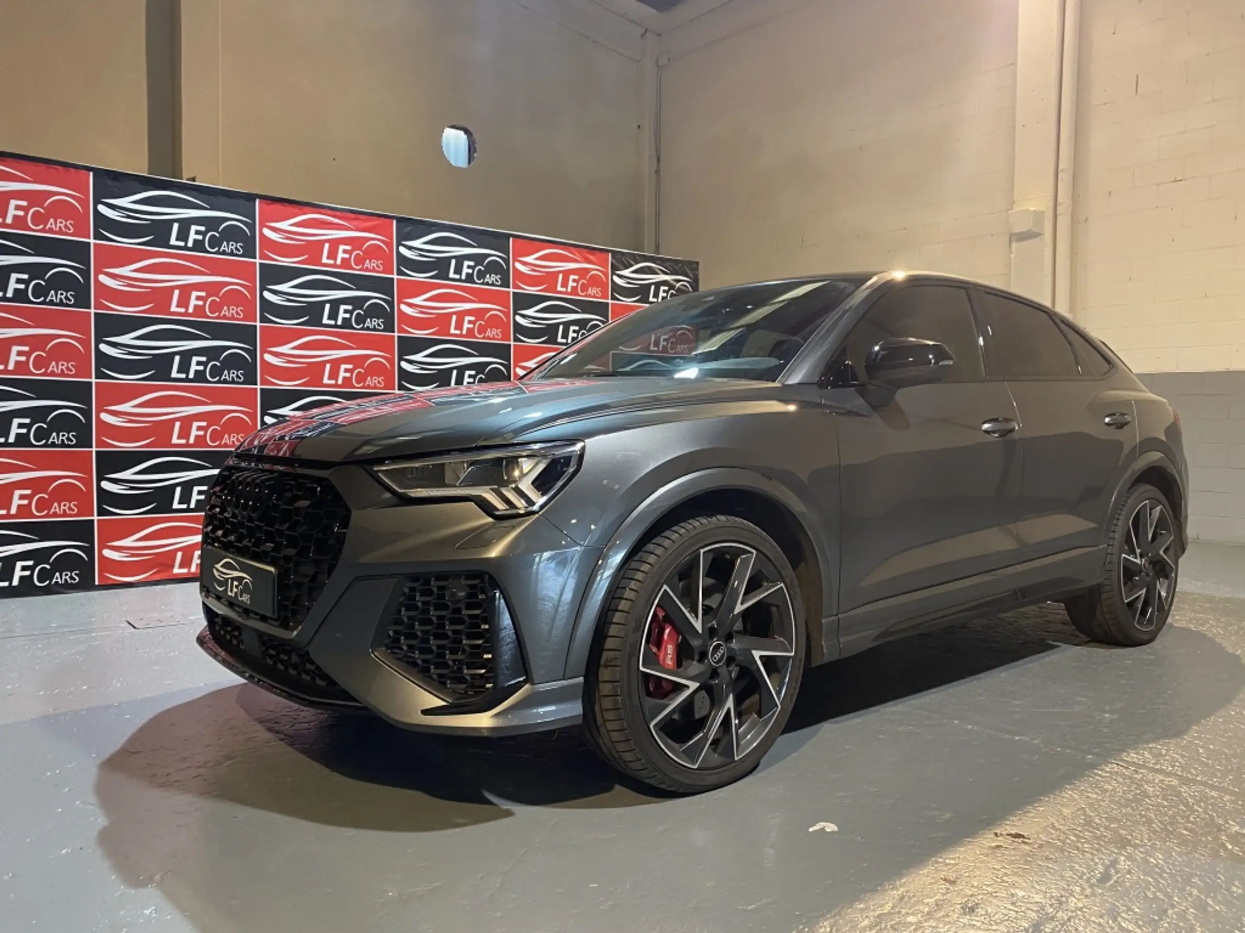 Audi - RS Q3