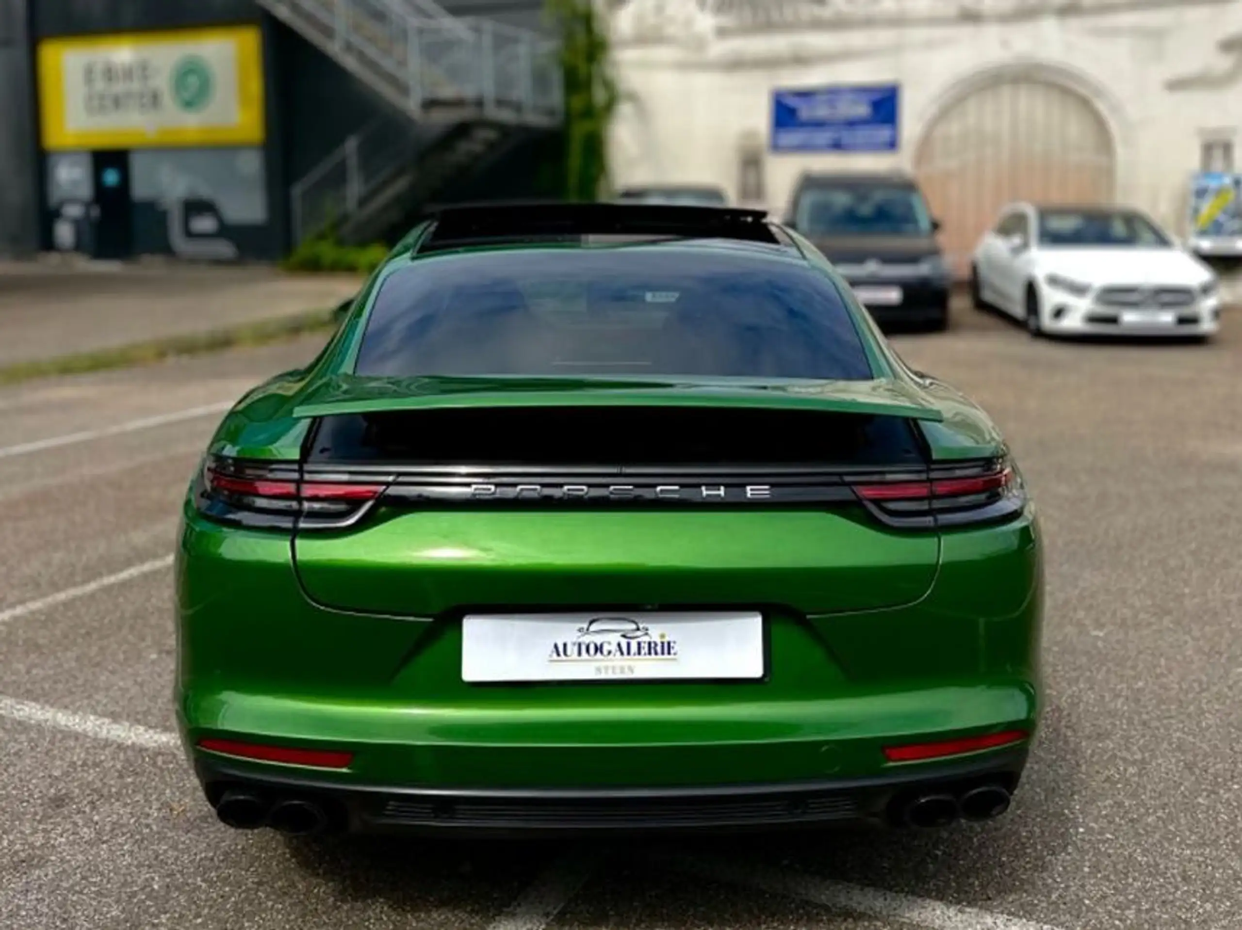 Porsche - Panamera