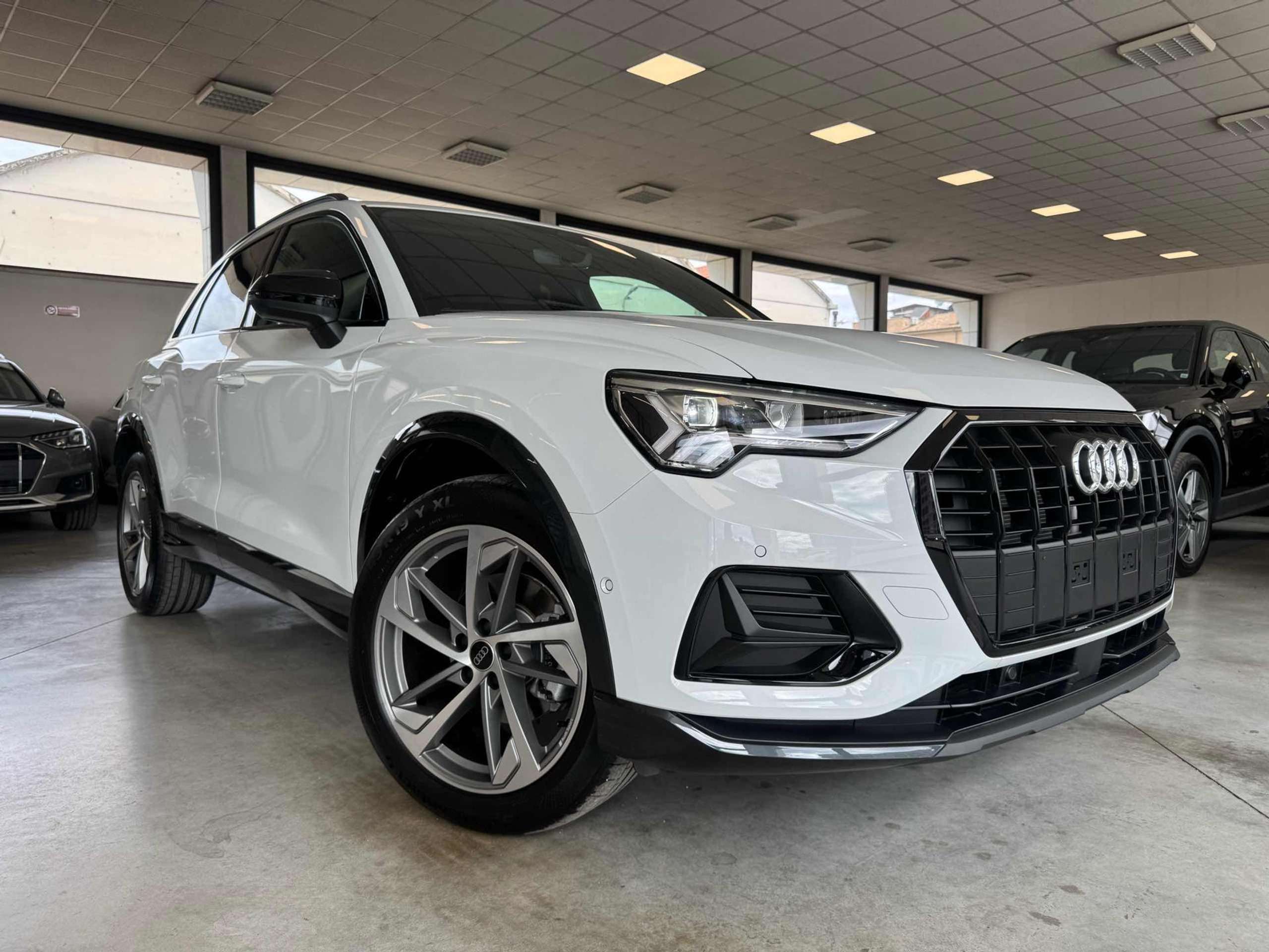 Audi - Q3