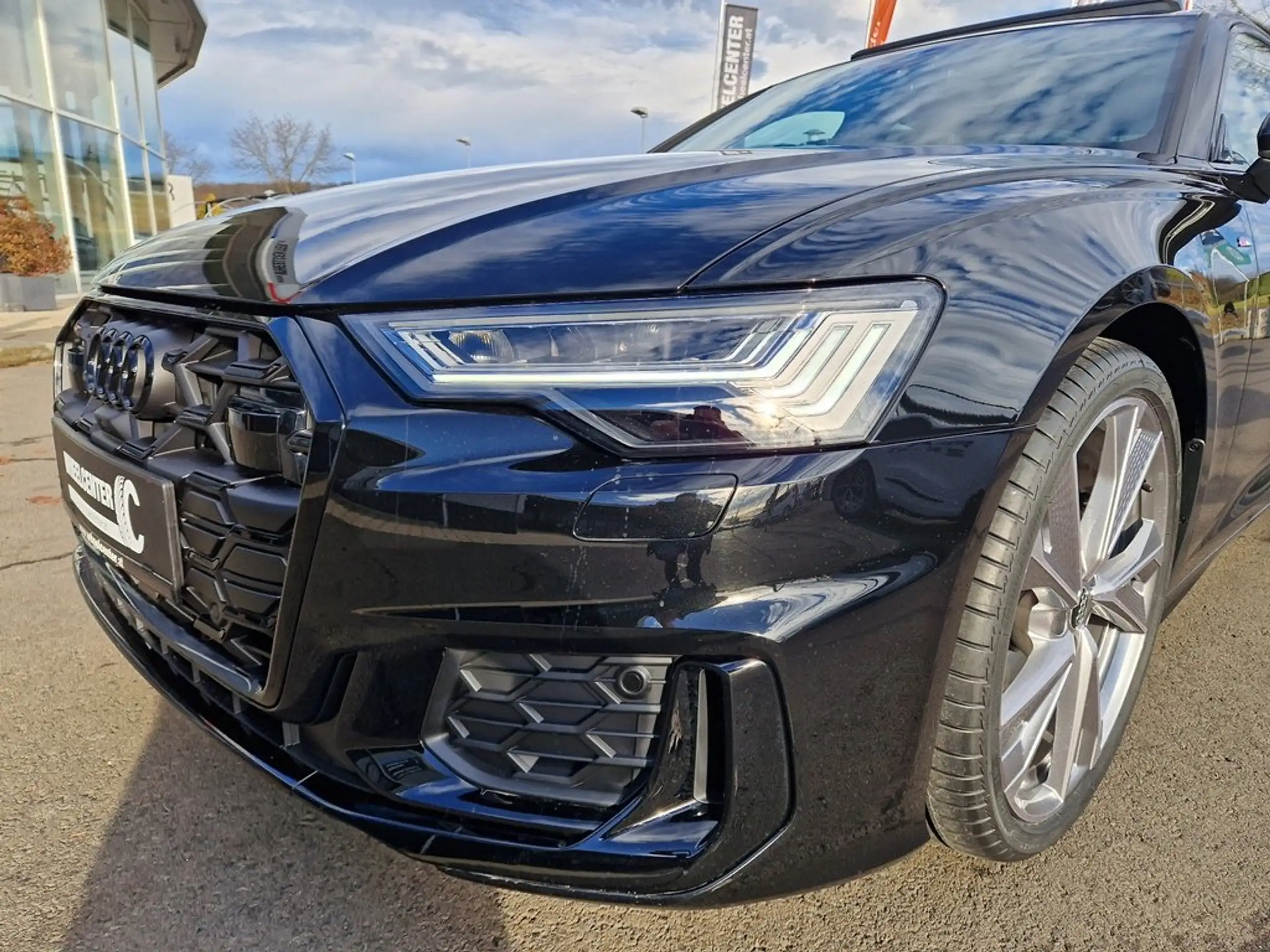 Audi - A6