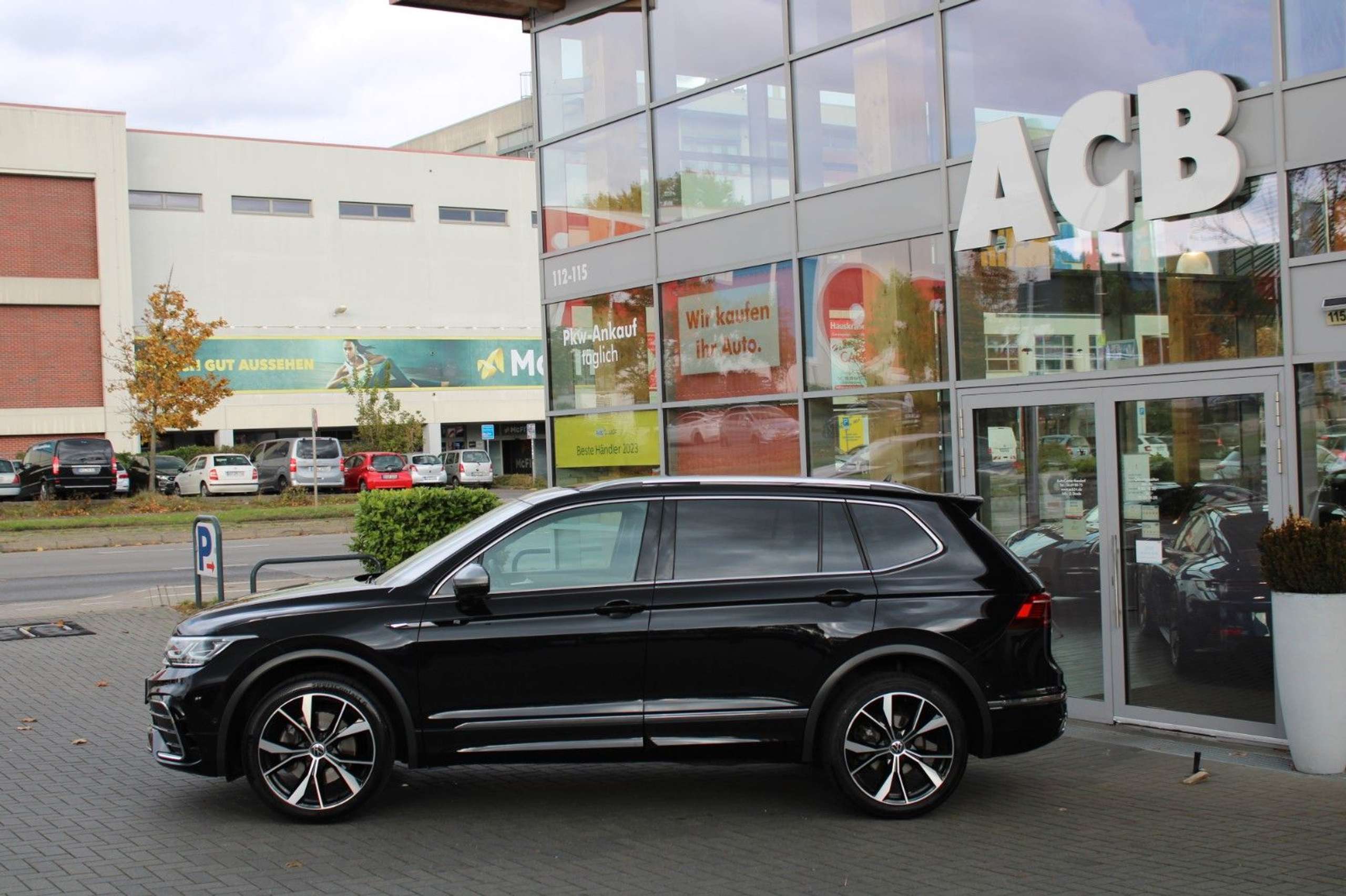 Volkswagen - Tiguan