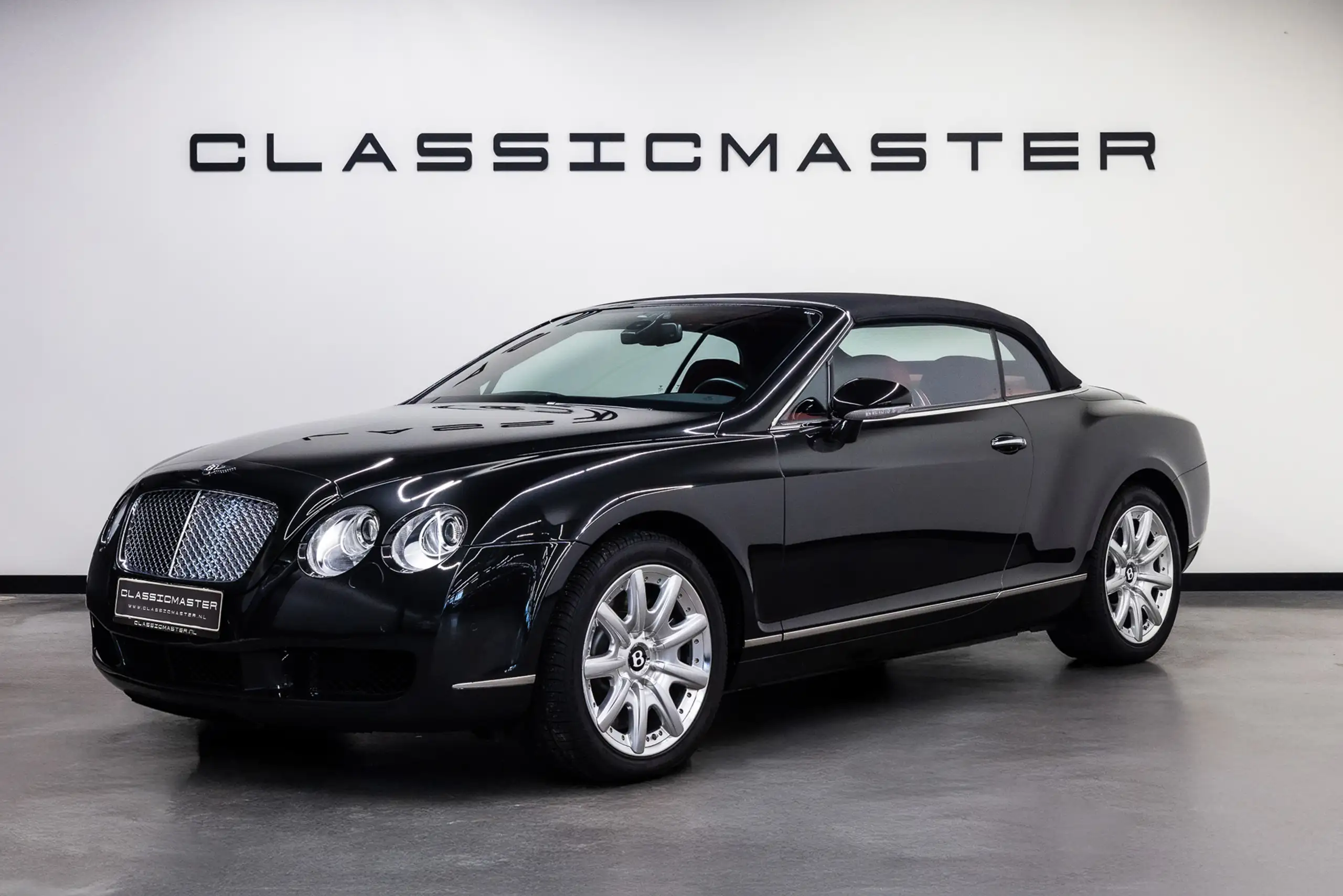 Bentley Continental GTC 2007