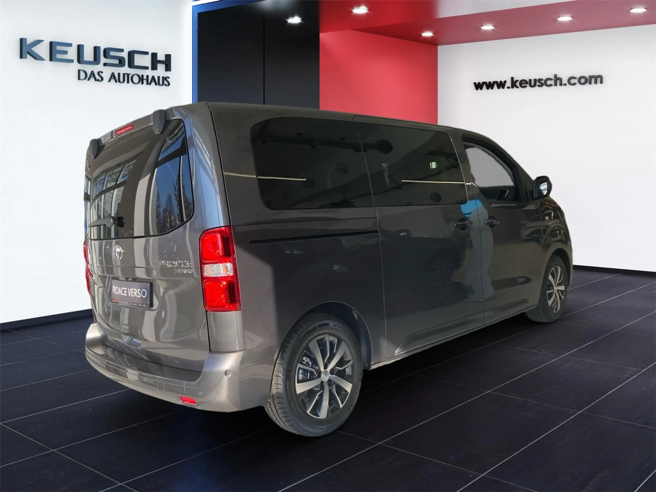 Toyota - Proace