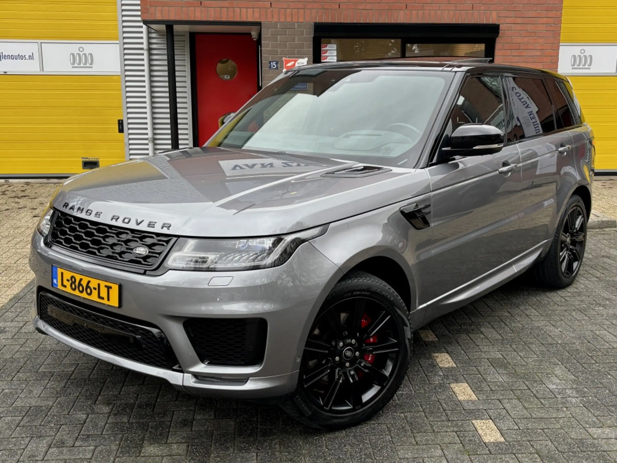 Land Rover - Range Rover Sport