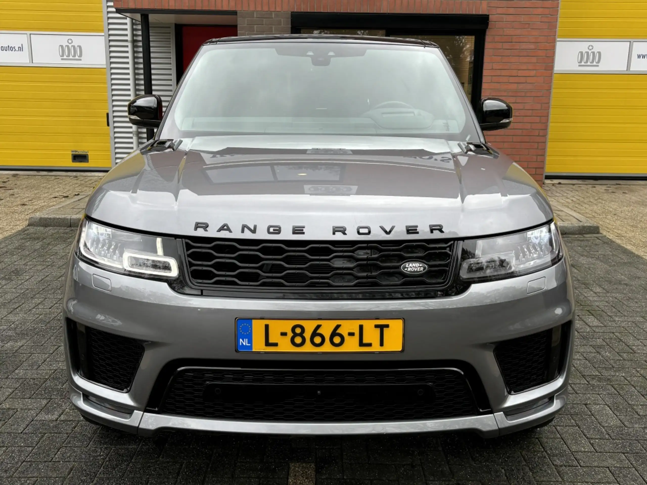 Land Rover - Range Rover Sport