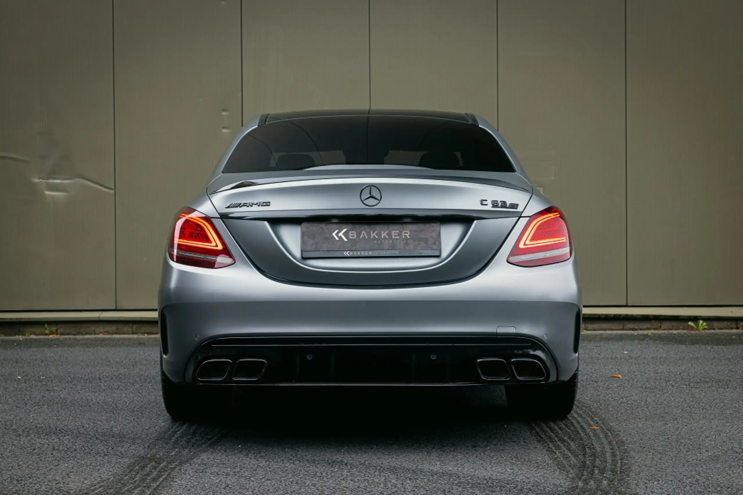 Mercedes-Benz - C 63 AMG