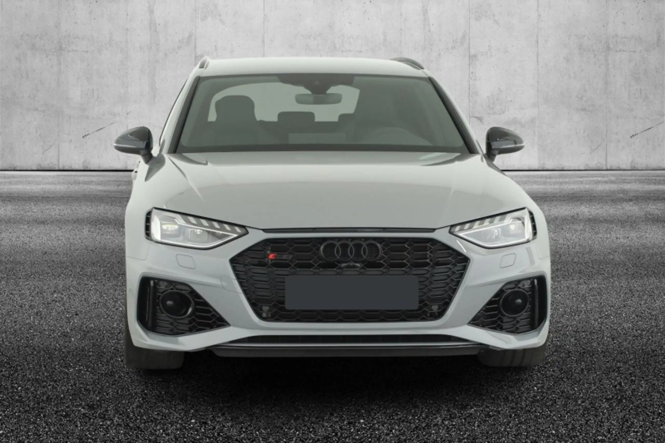 Audi - RS4