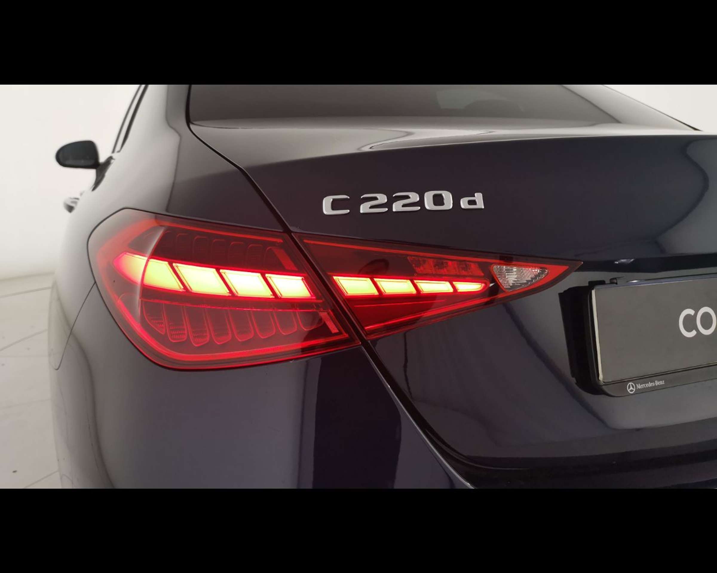 Mercedes-Benz - C 220