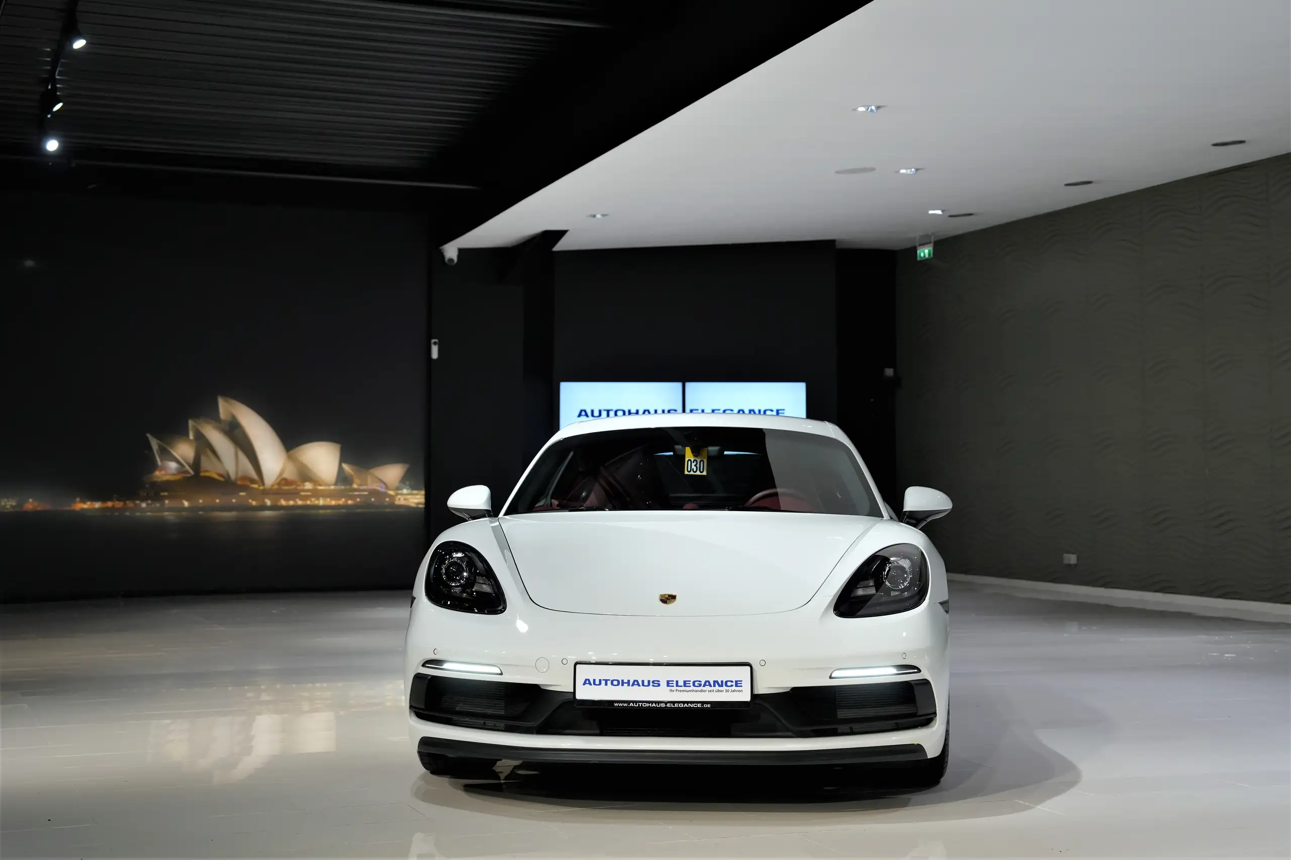 Porsche - Cayman