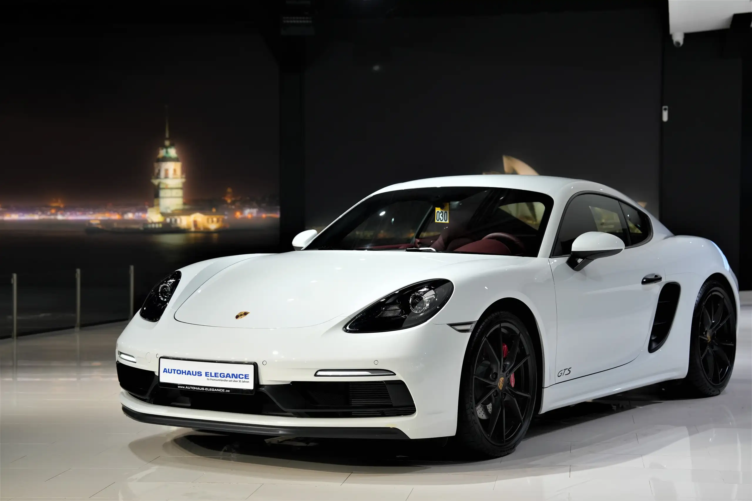 Porsche - Cayman