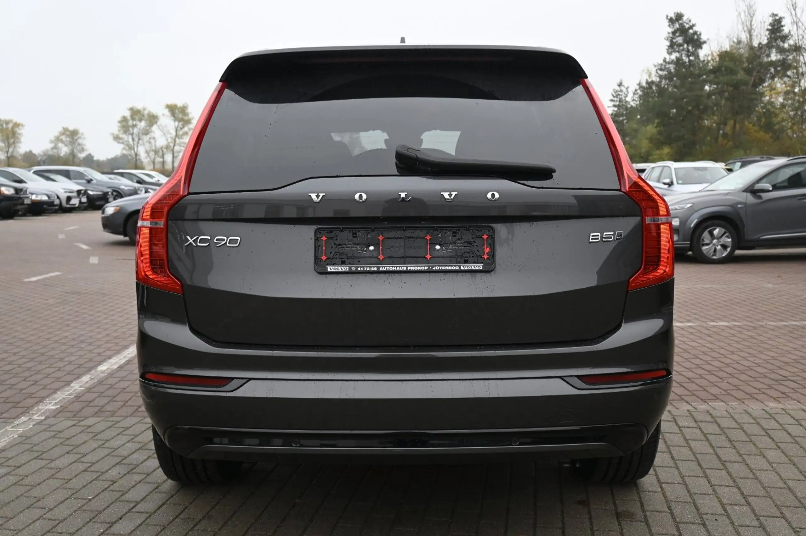 Volvo - XC90