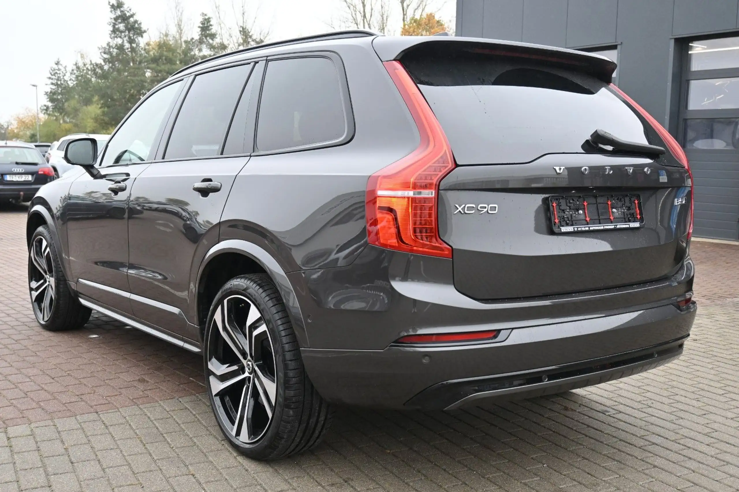 Volvo - XC90