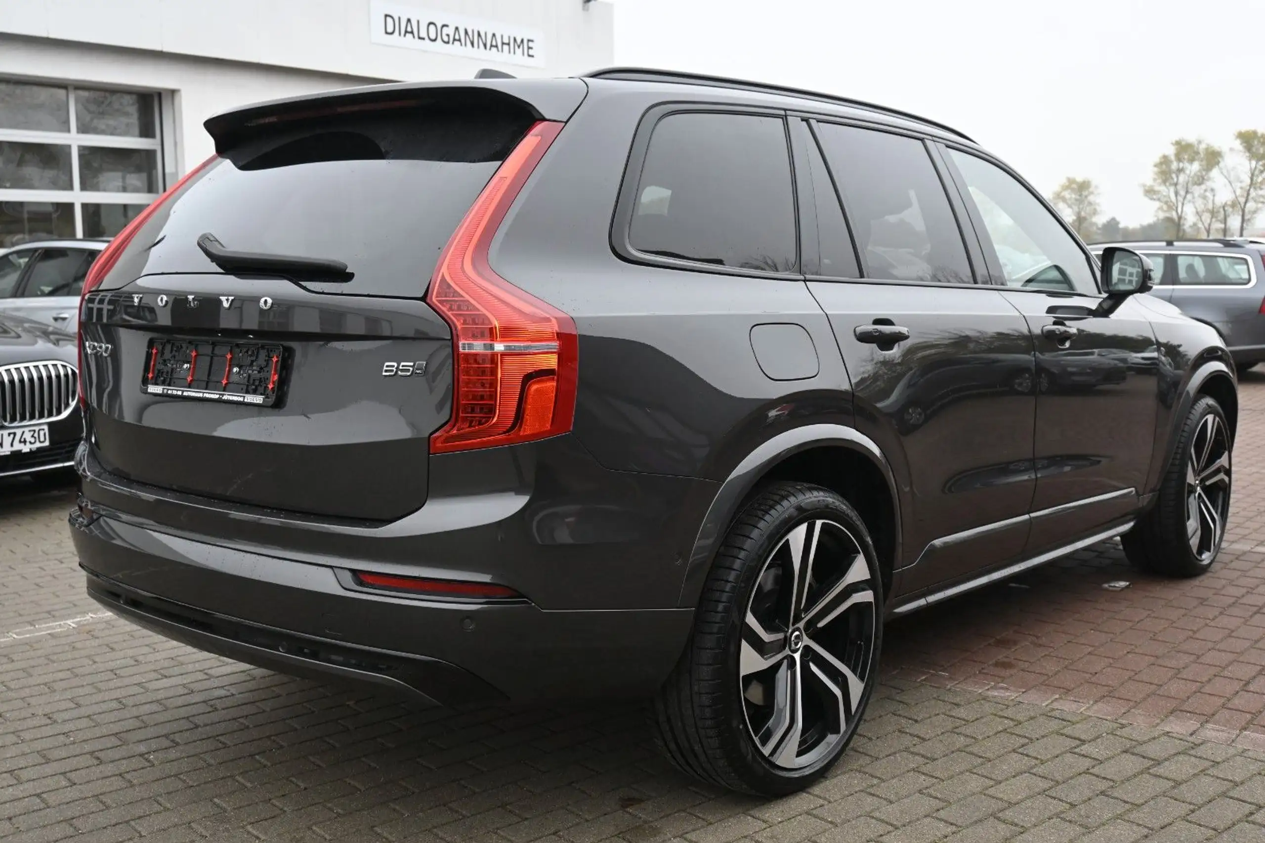 Volvo - XC90