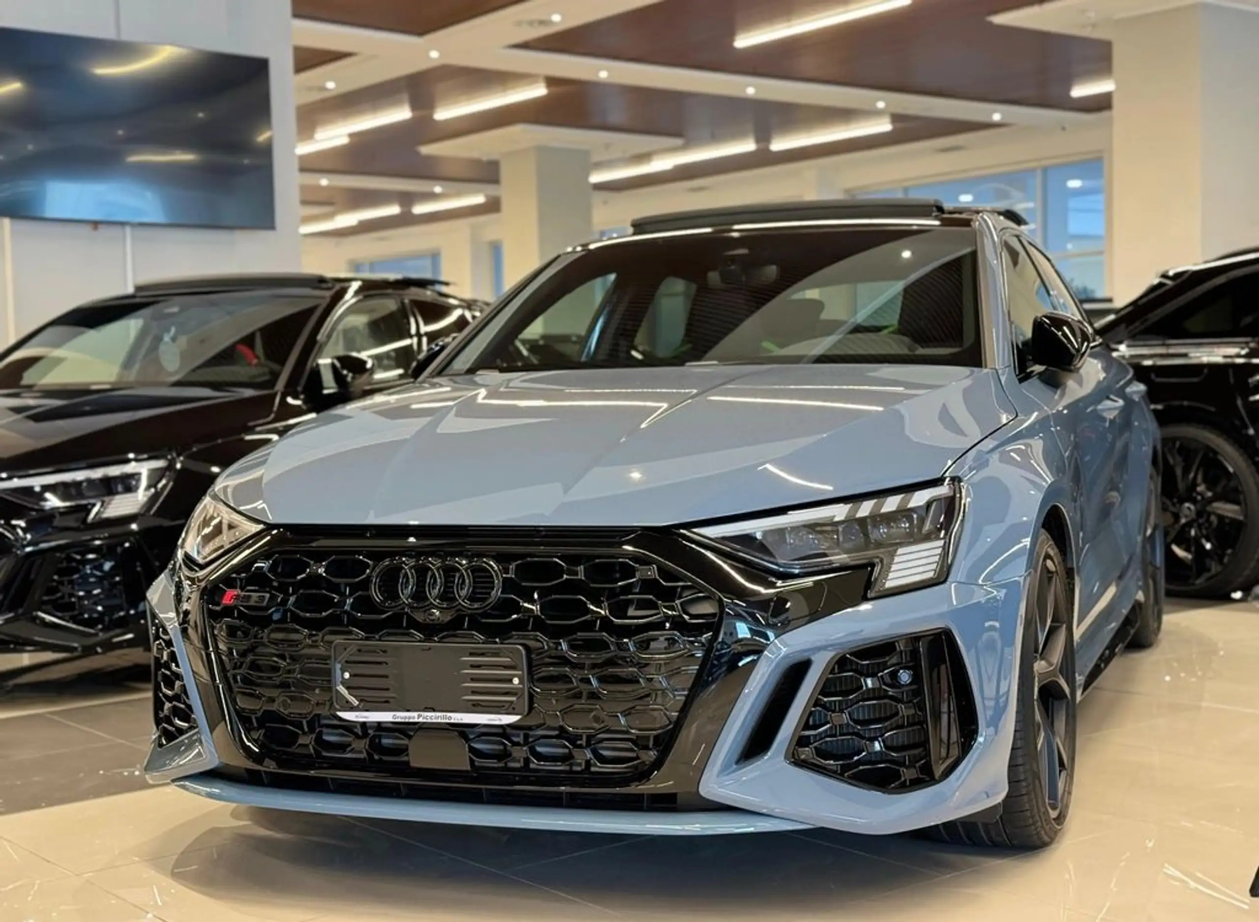 Audi - RS3