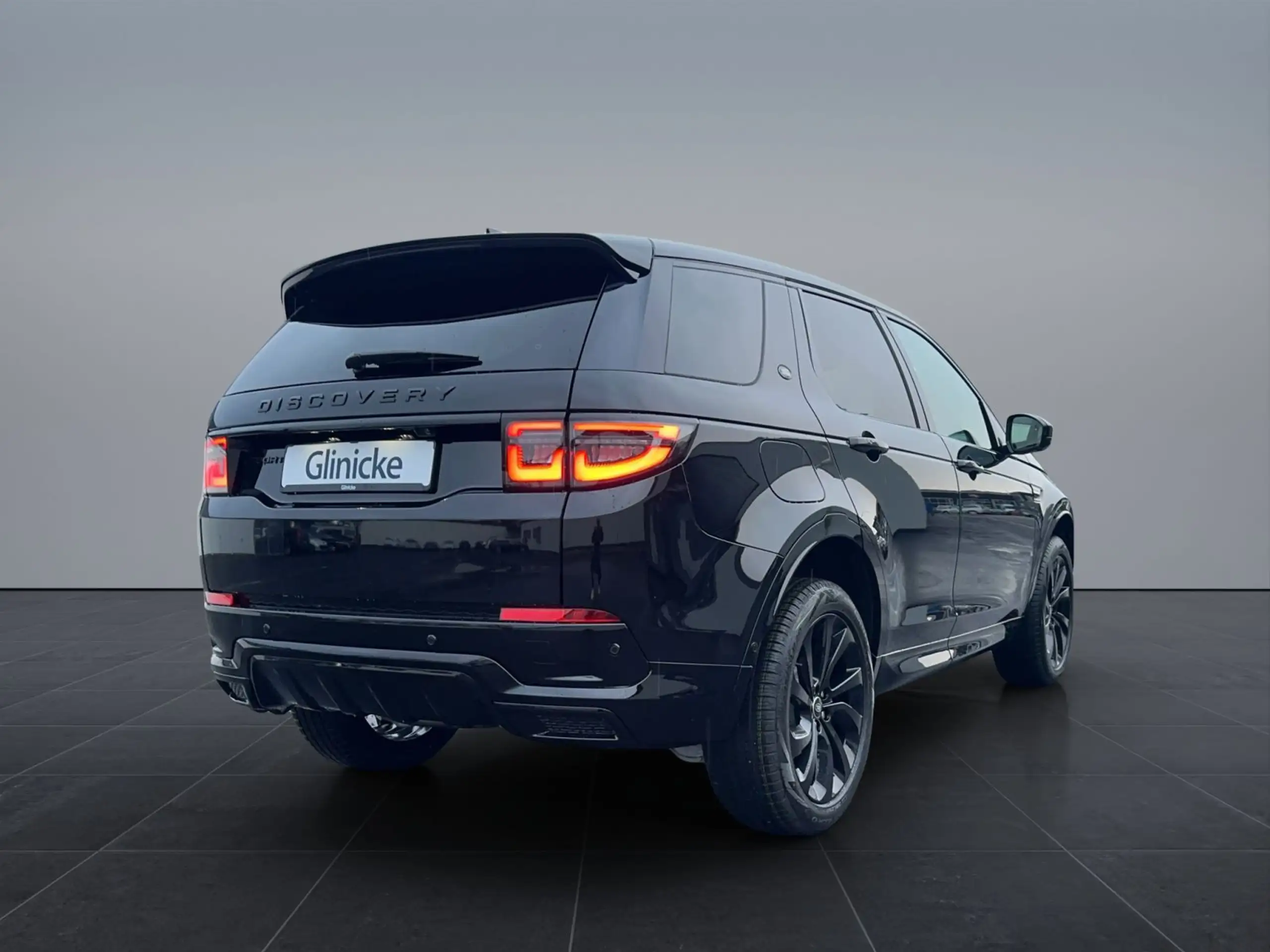 Land Rover - Discovery Sport