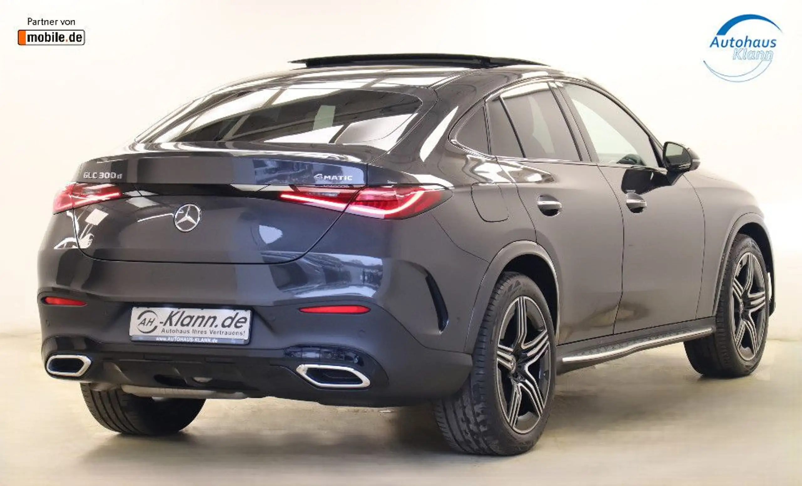 Mercedes-Benz - GLC 300