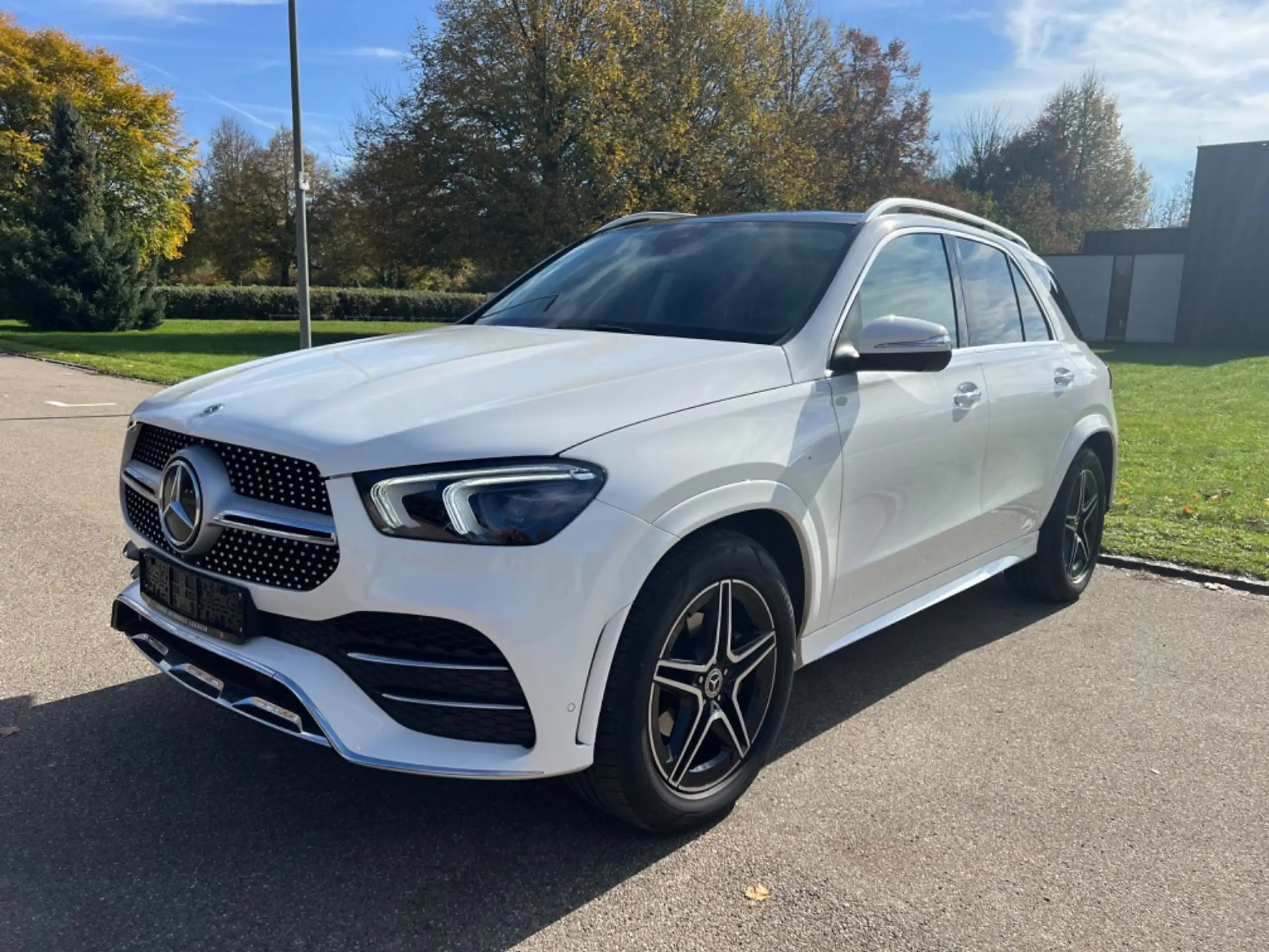 Mercedes-Benz - GLE 300