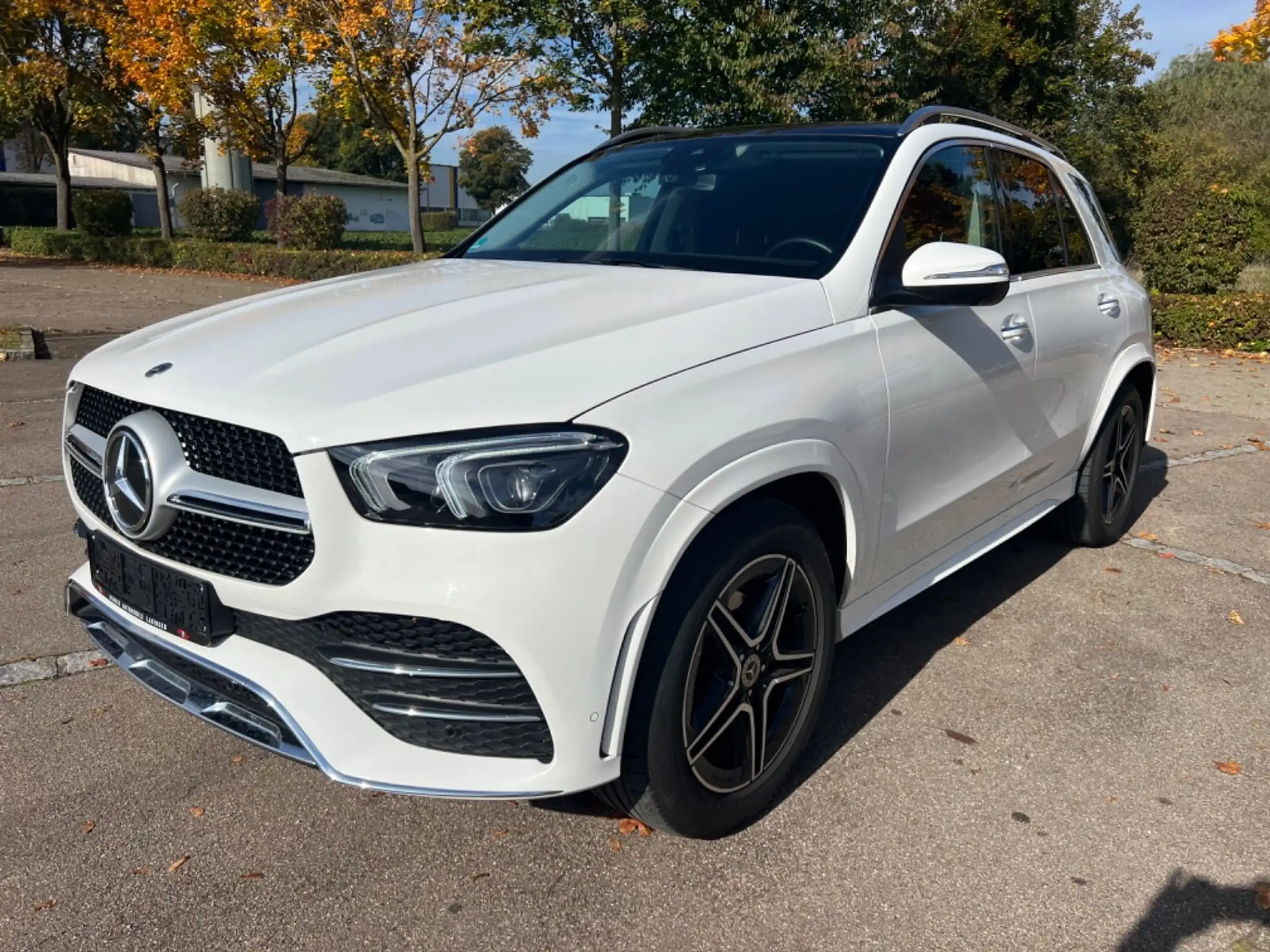 Mercedes-Benz - GLE 300