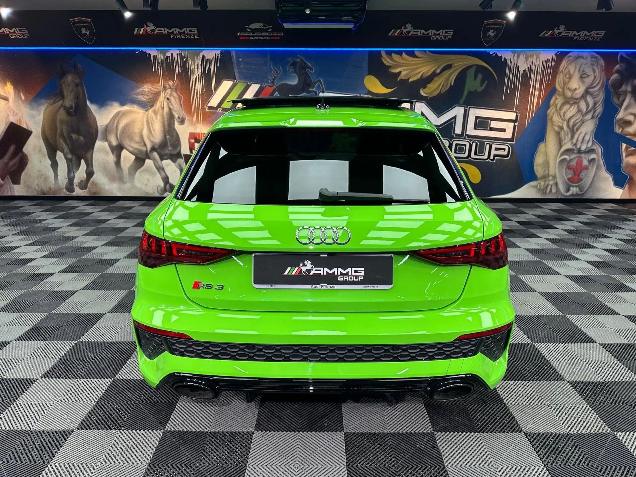 Audi - RS3