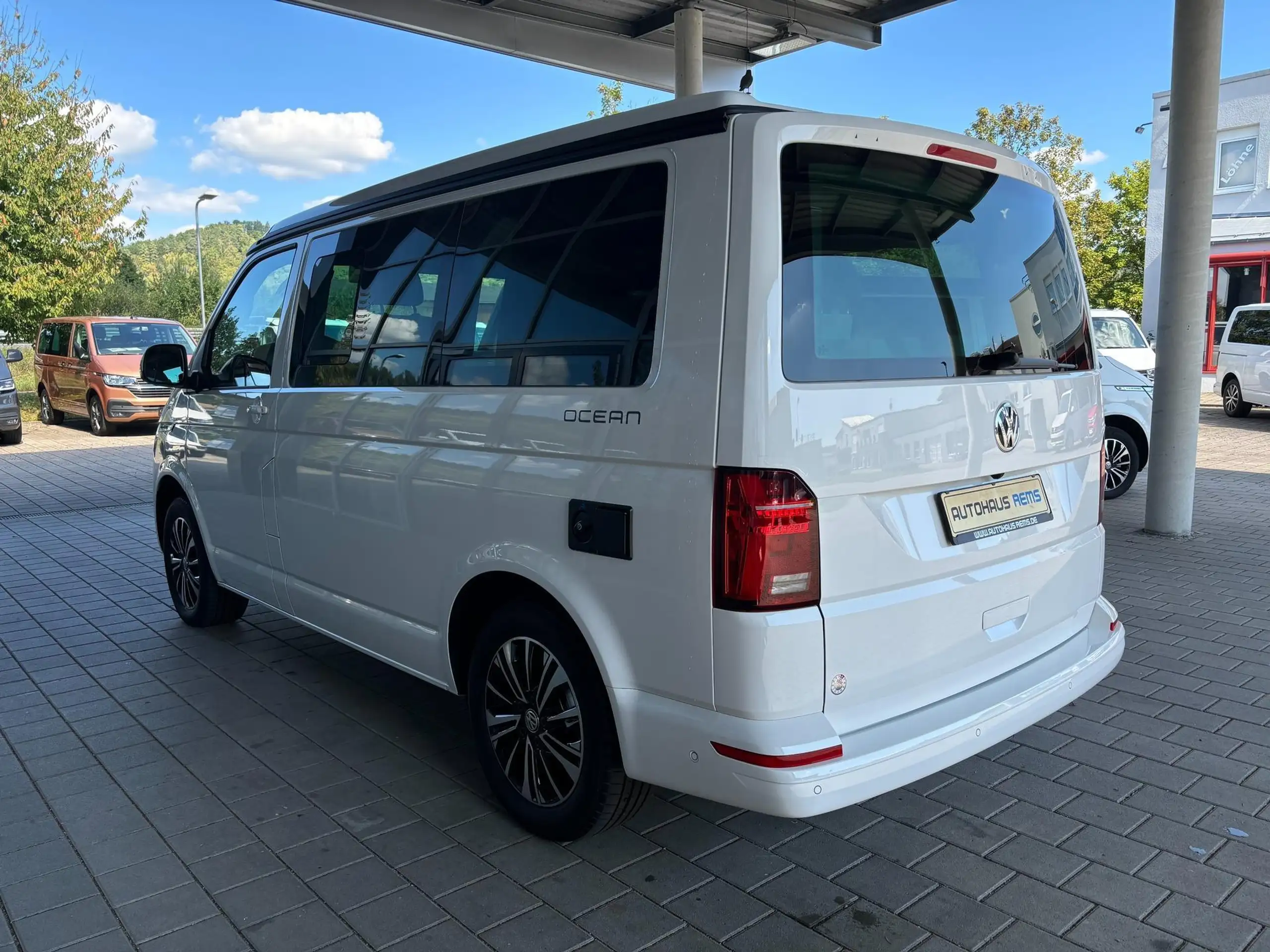 Volkswagen - T6 California