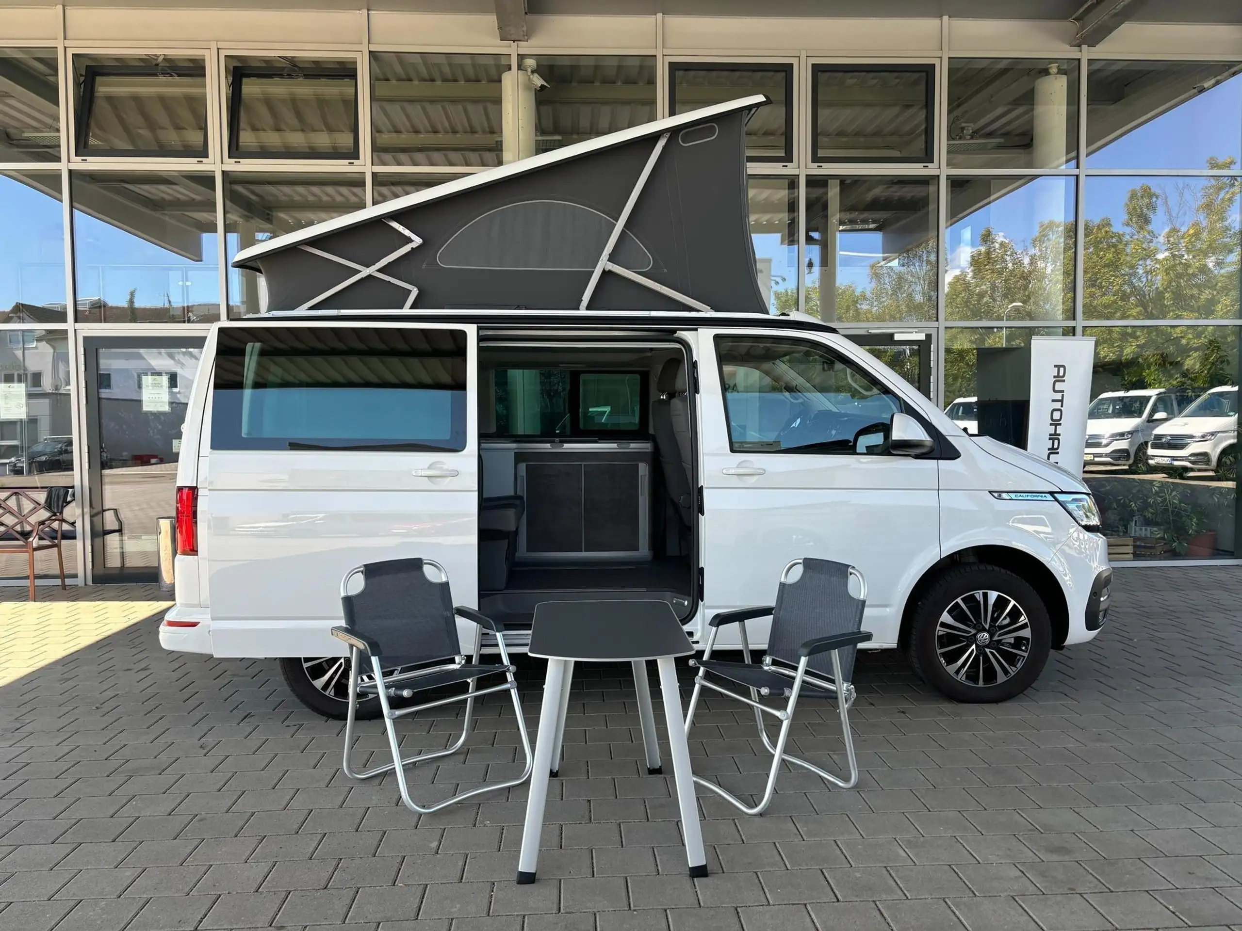 Volkswagen - T6 California