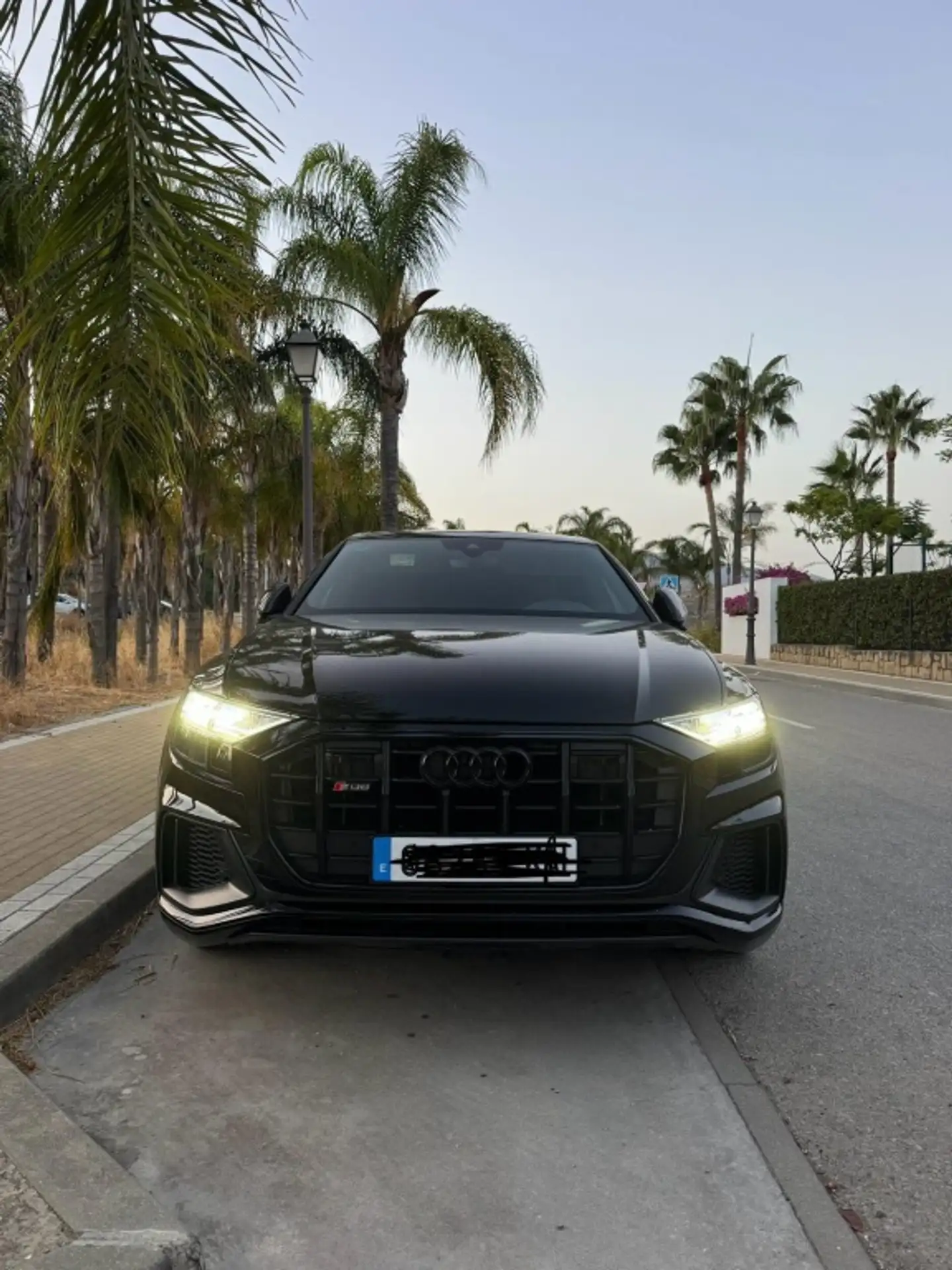 Audi - SQ8