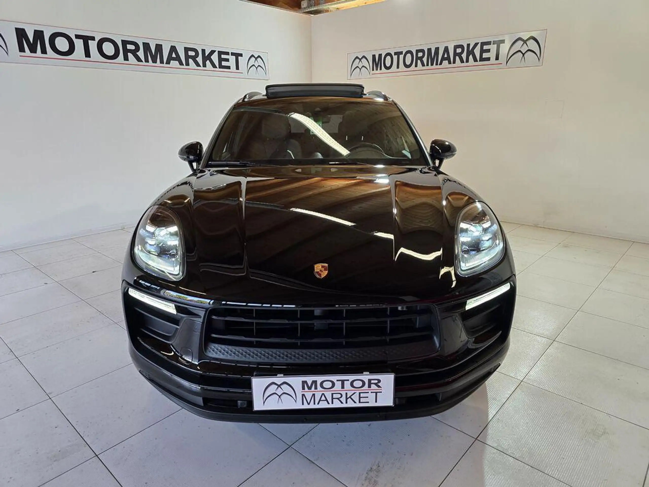 Porsche - Macan