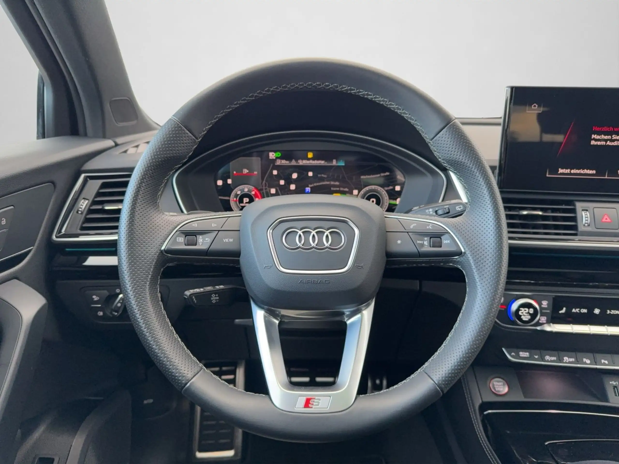 Audi - SQ5