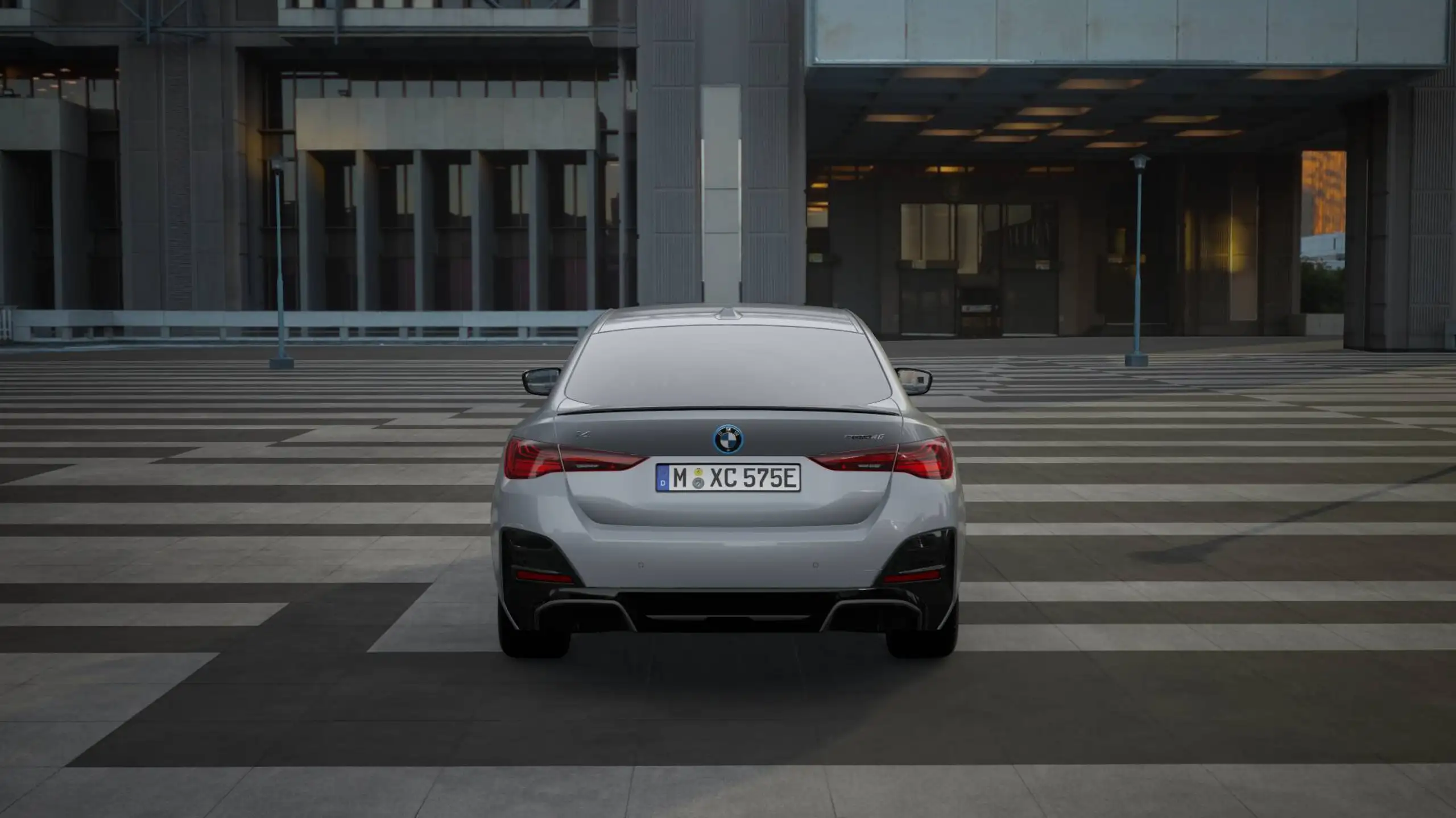 BMW - i4