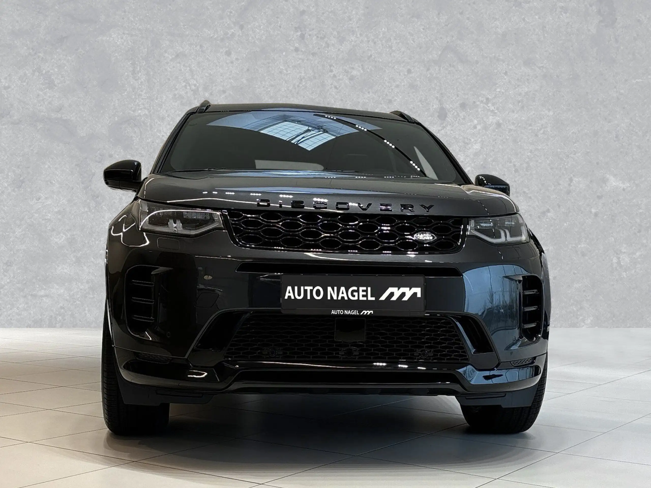 Land Rover - Discovery Sport