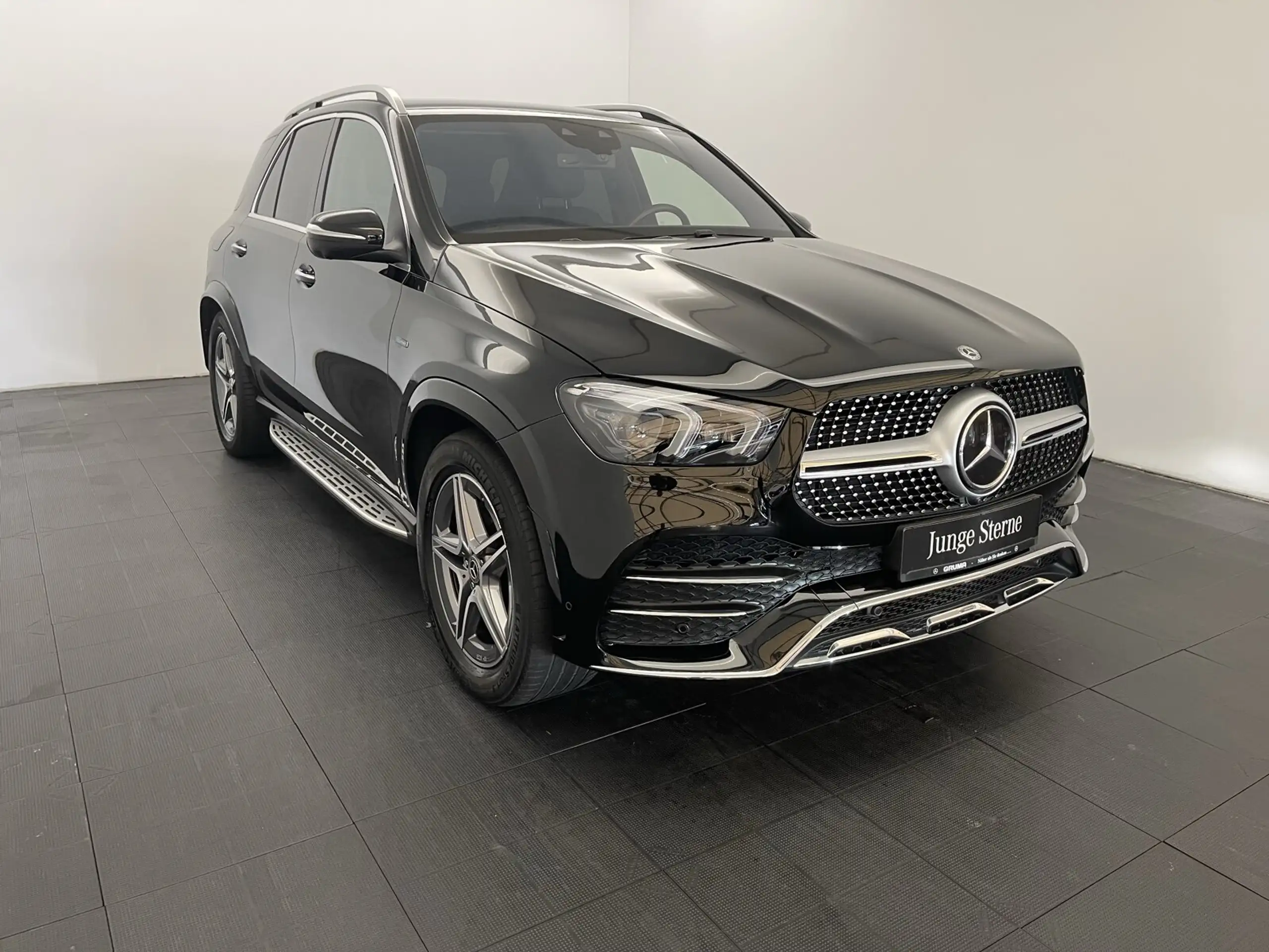 Mercedes-Benz - GLE 350