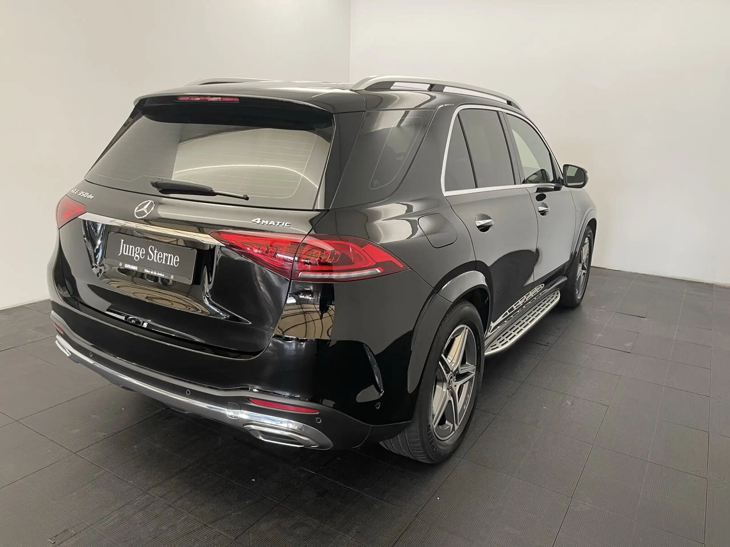 Mercedes-Benz - GLE 350