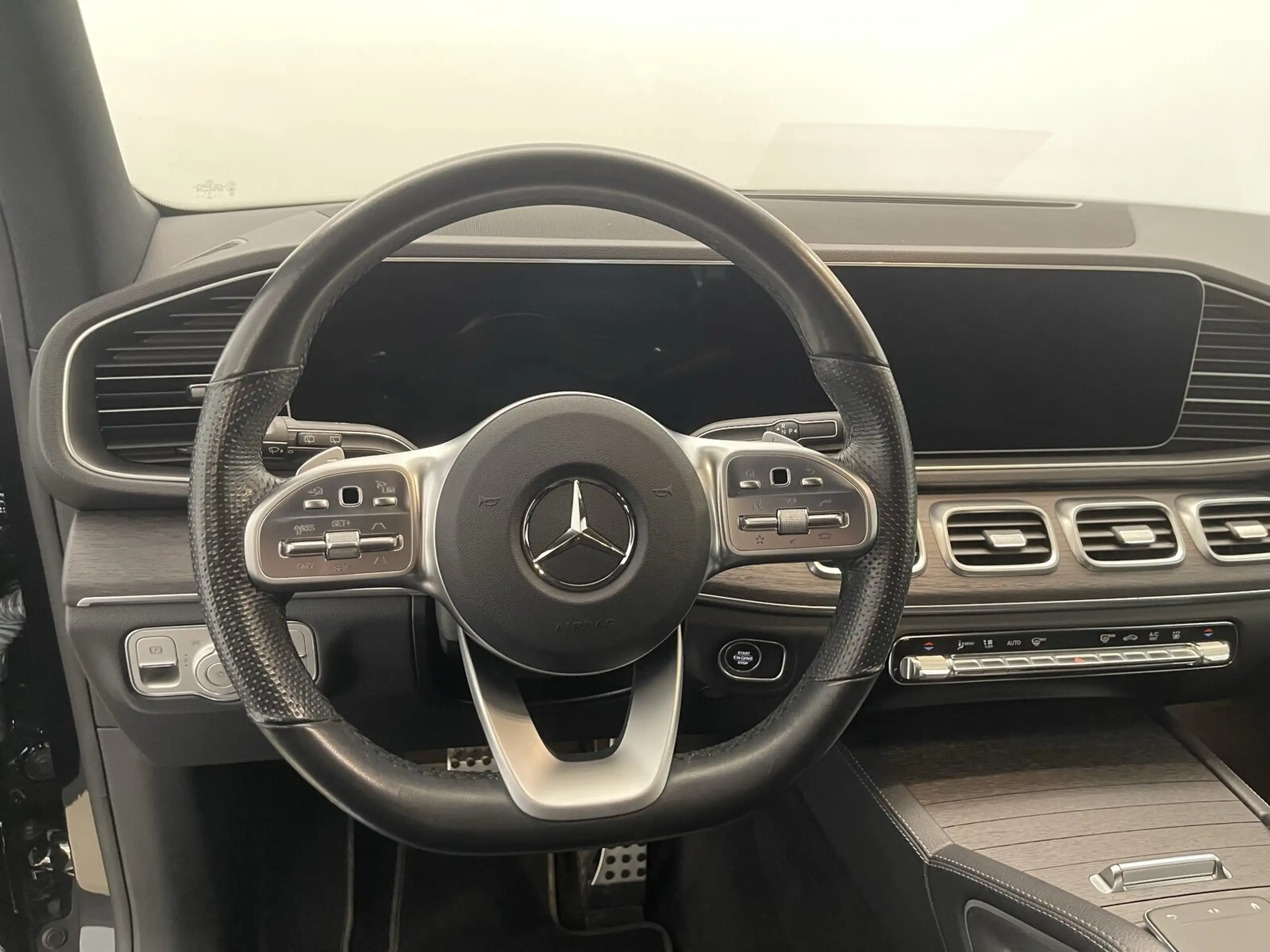 Mercedes-Benz - GLE 350