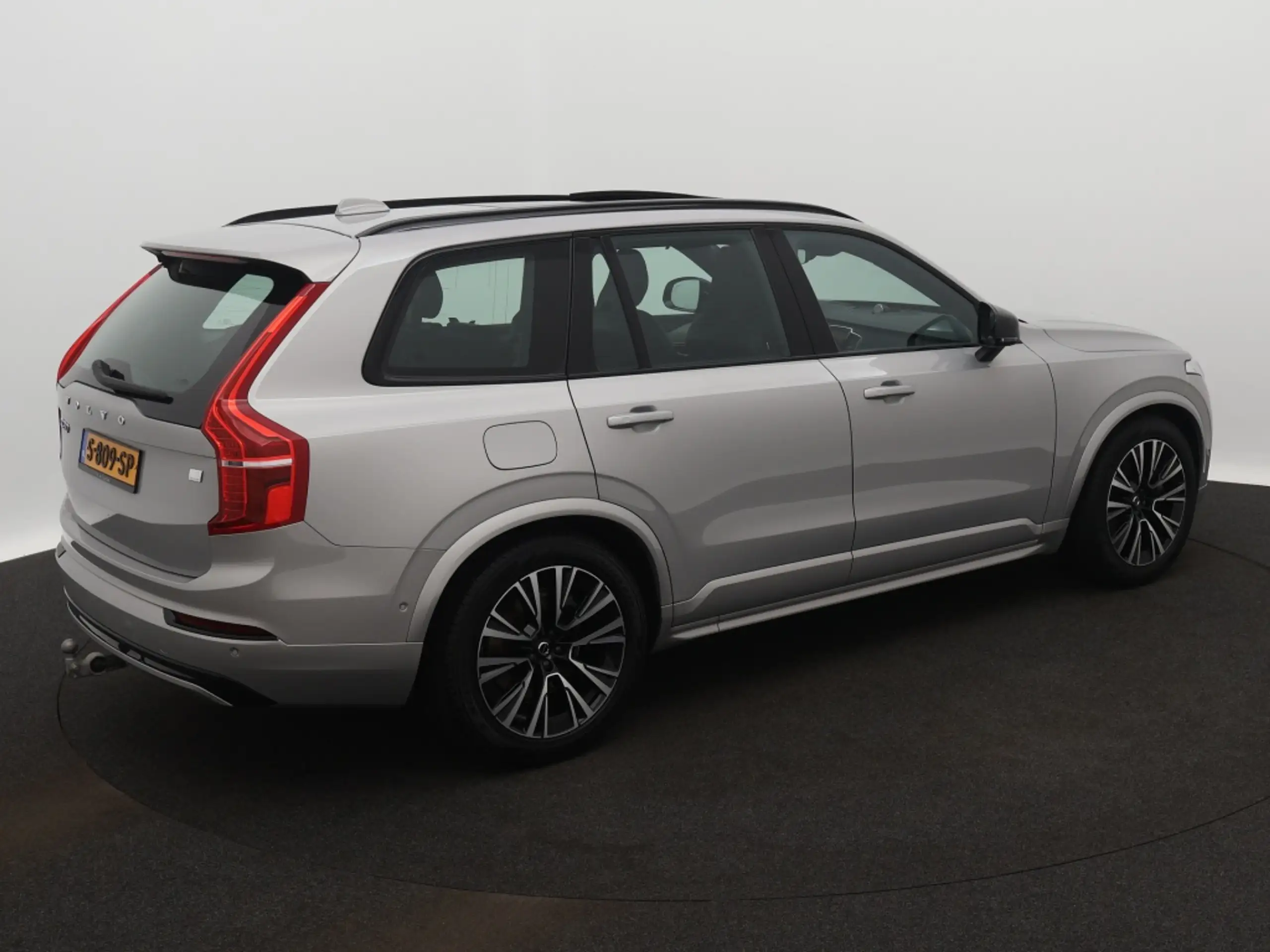 Volvo - XC90