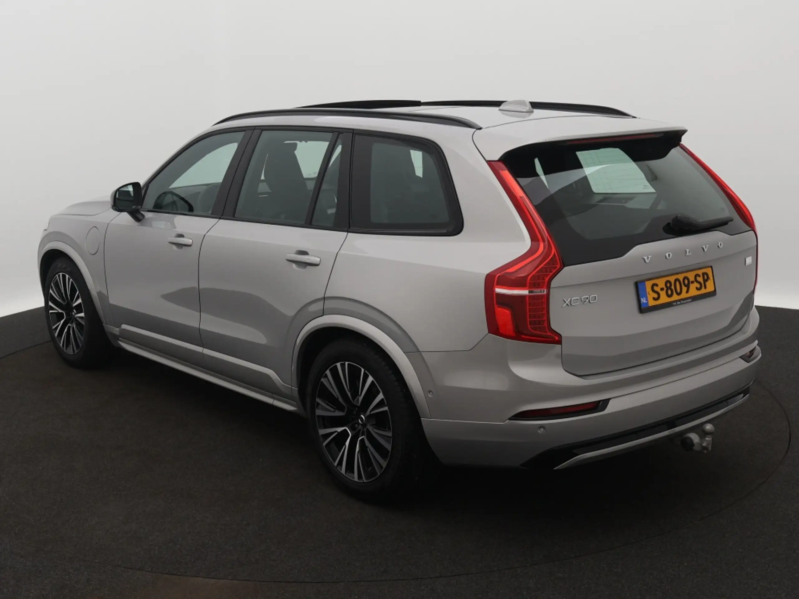 Volvo - XC90