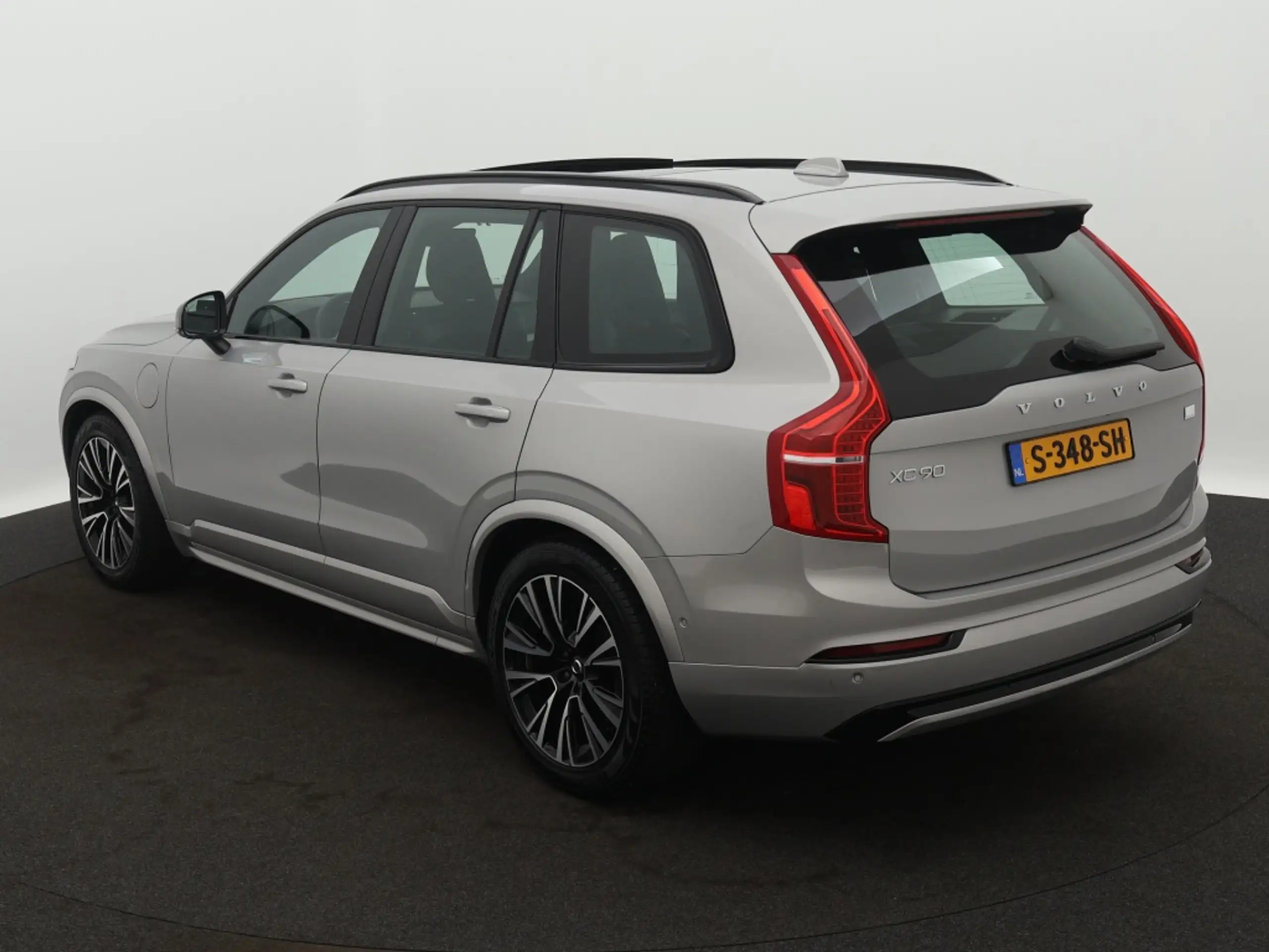 Volvo - XC90