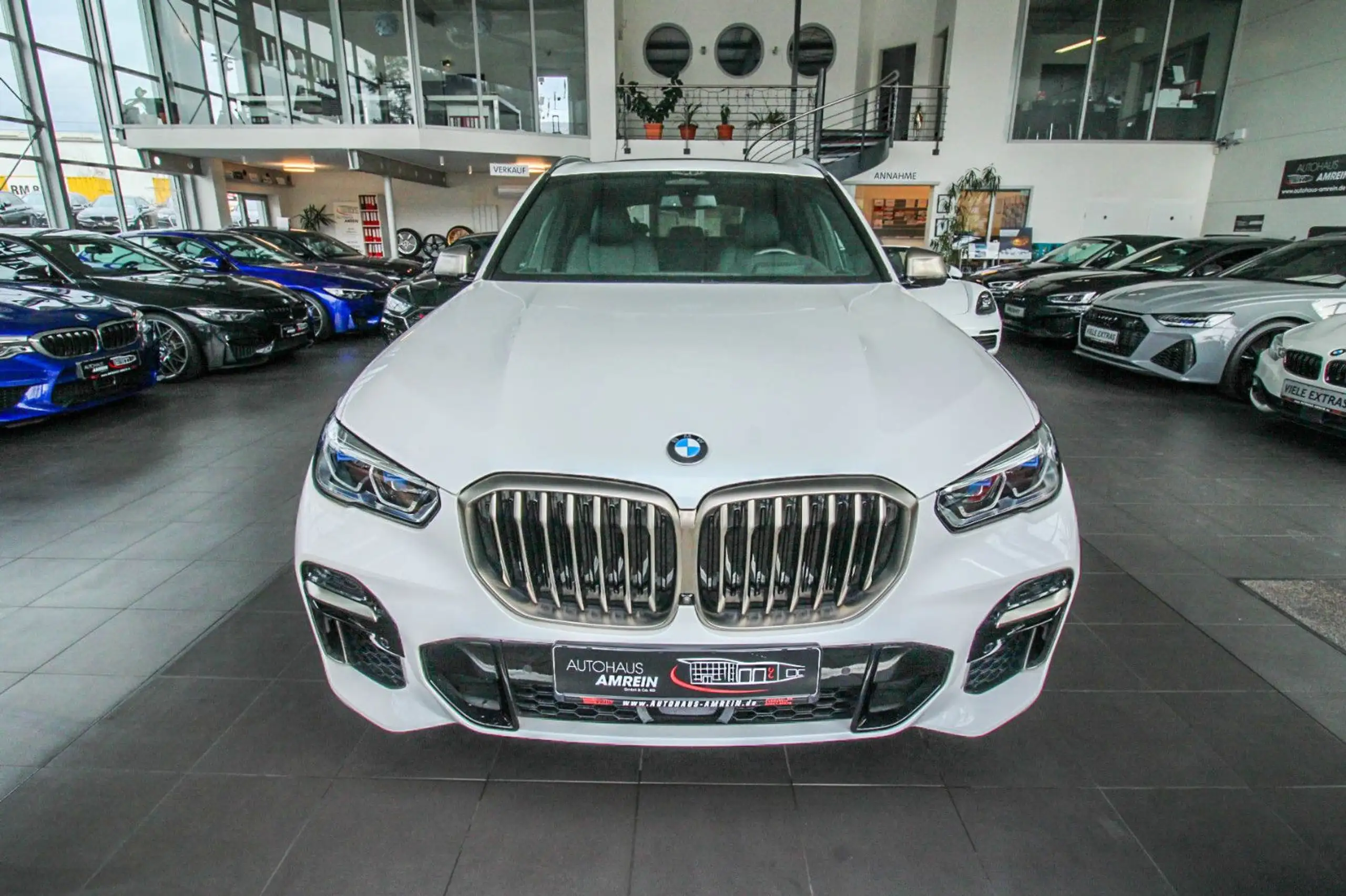 BMW - X5 M