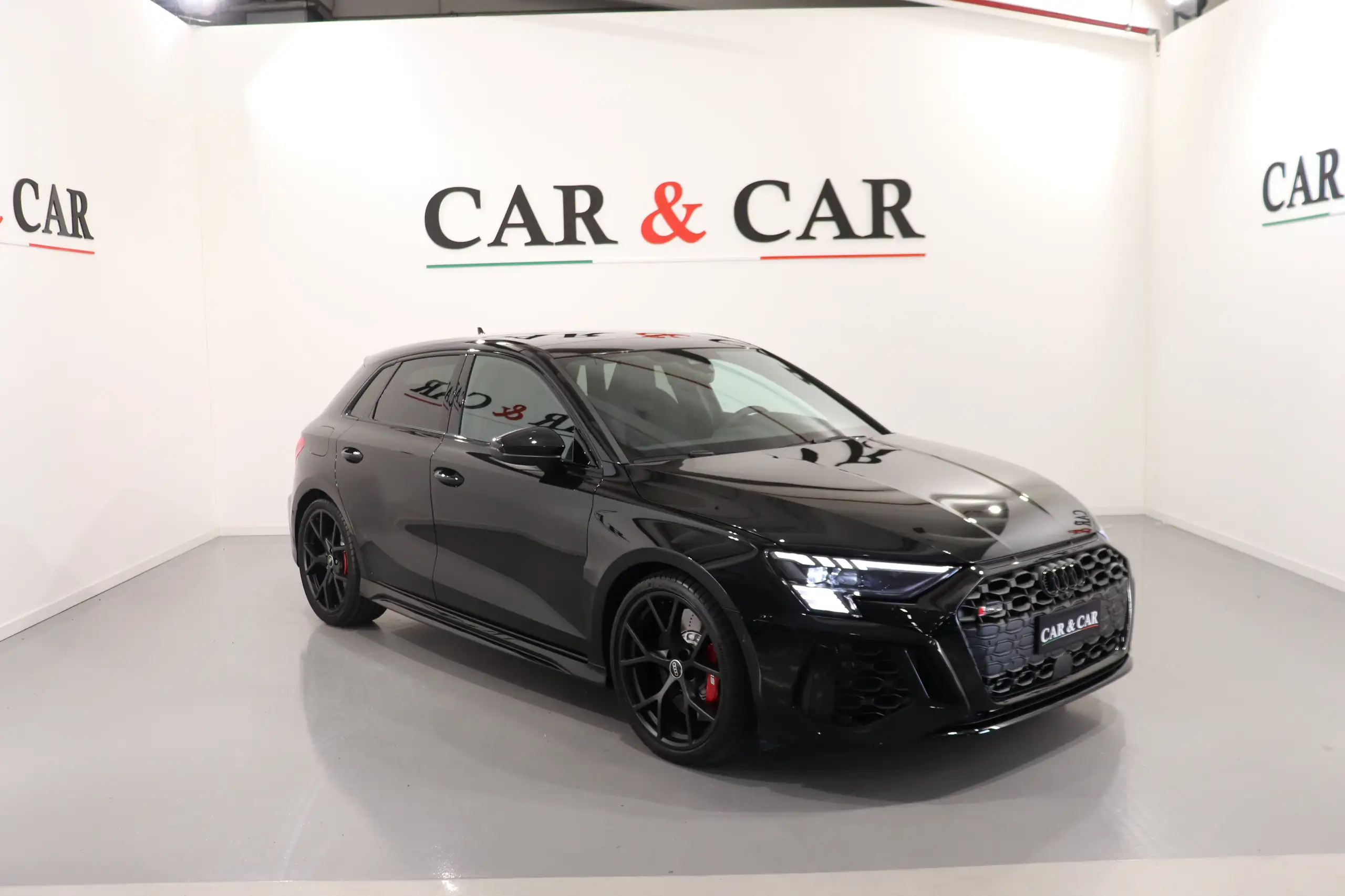 Audi - RS3