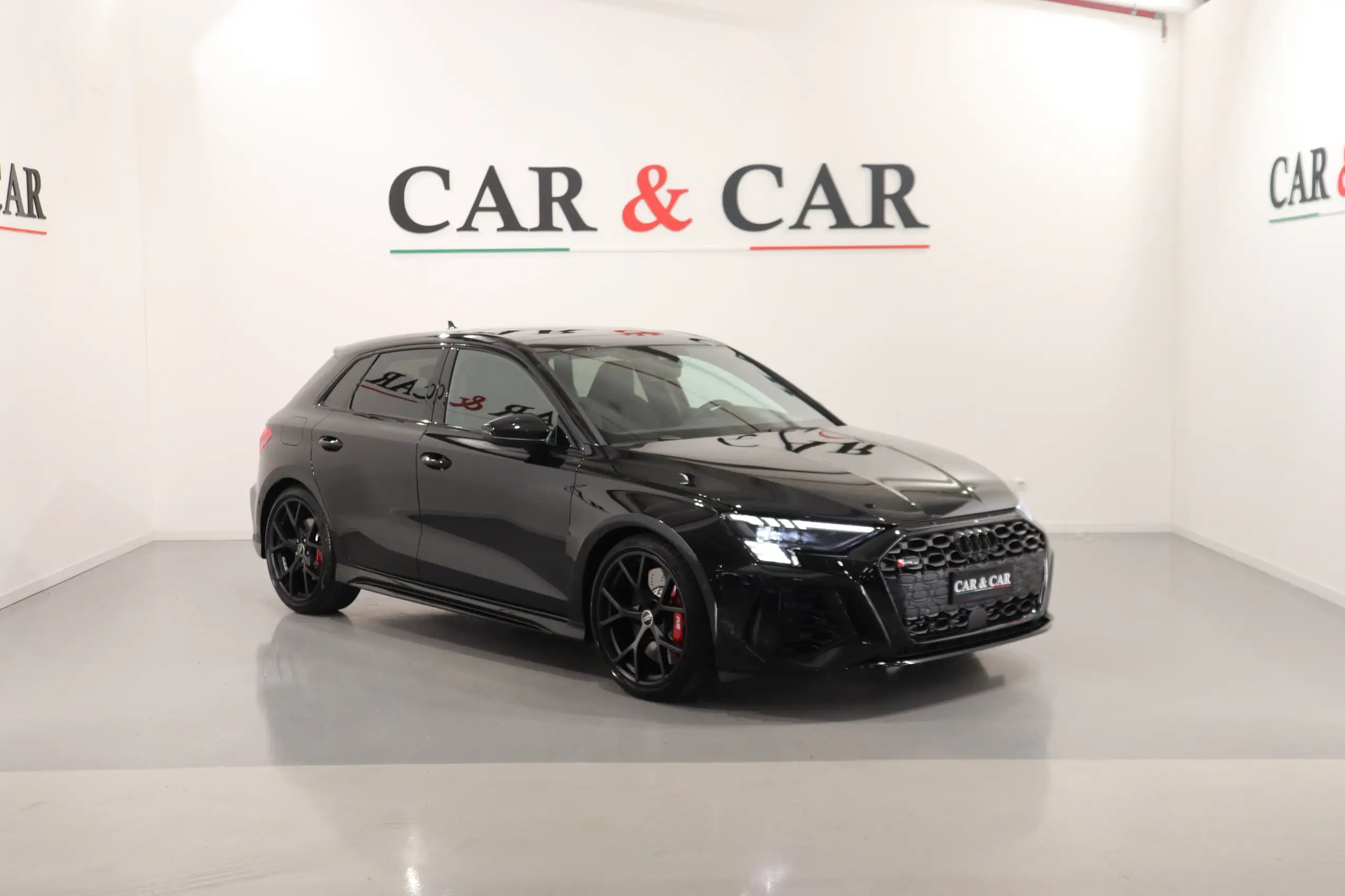 Audi - RS3