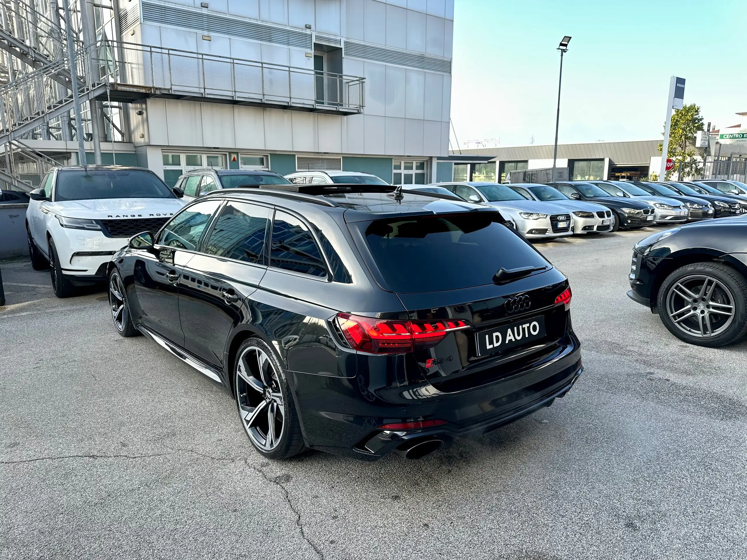 Audi - RS4