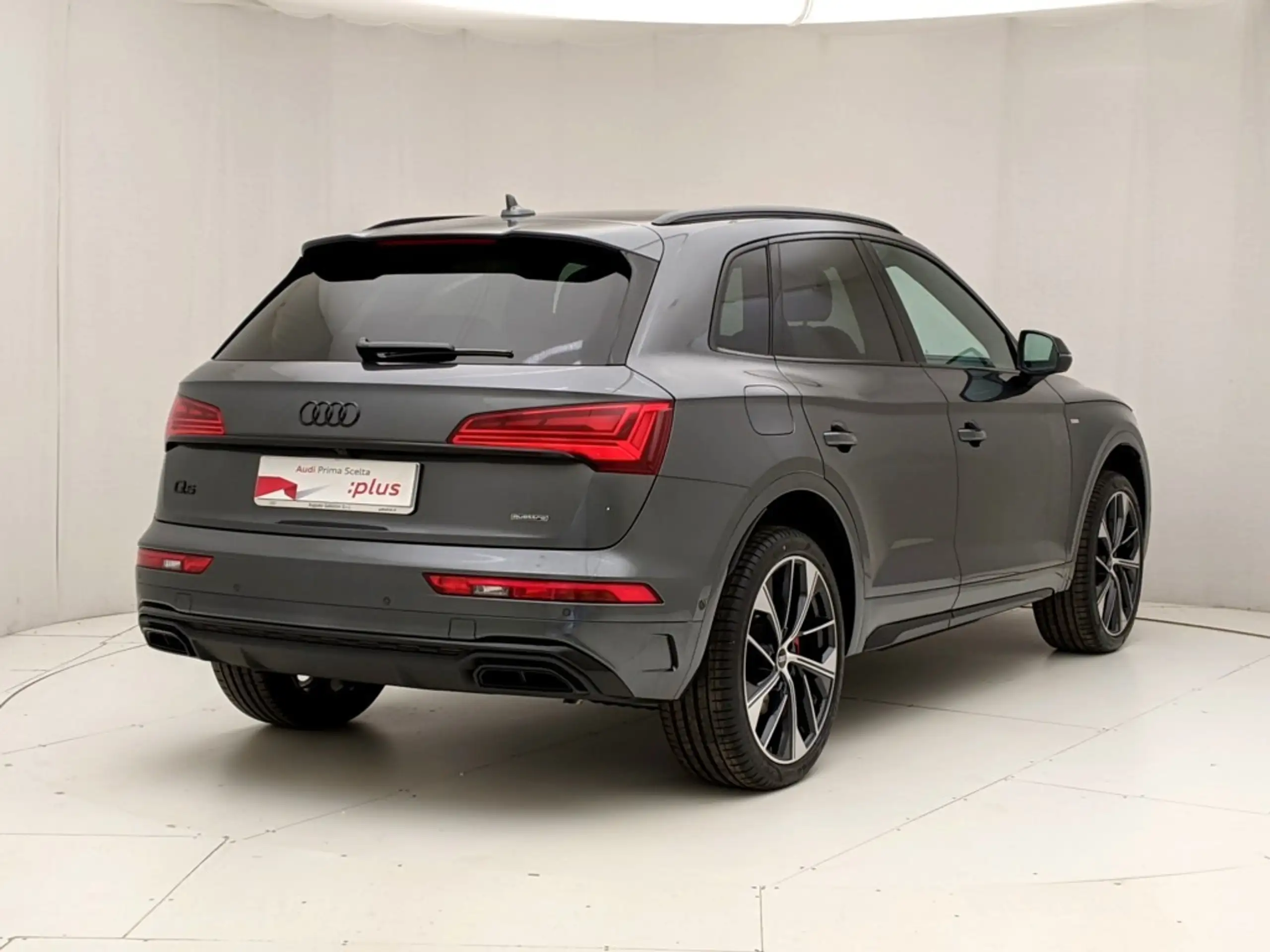 Audi - Q5