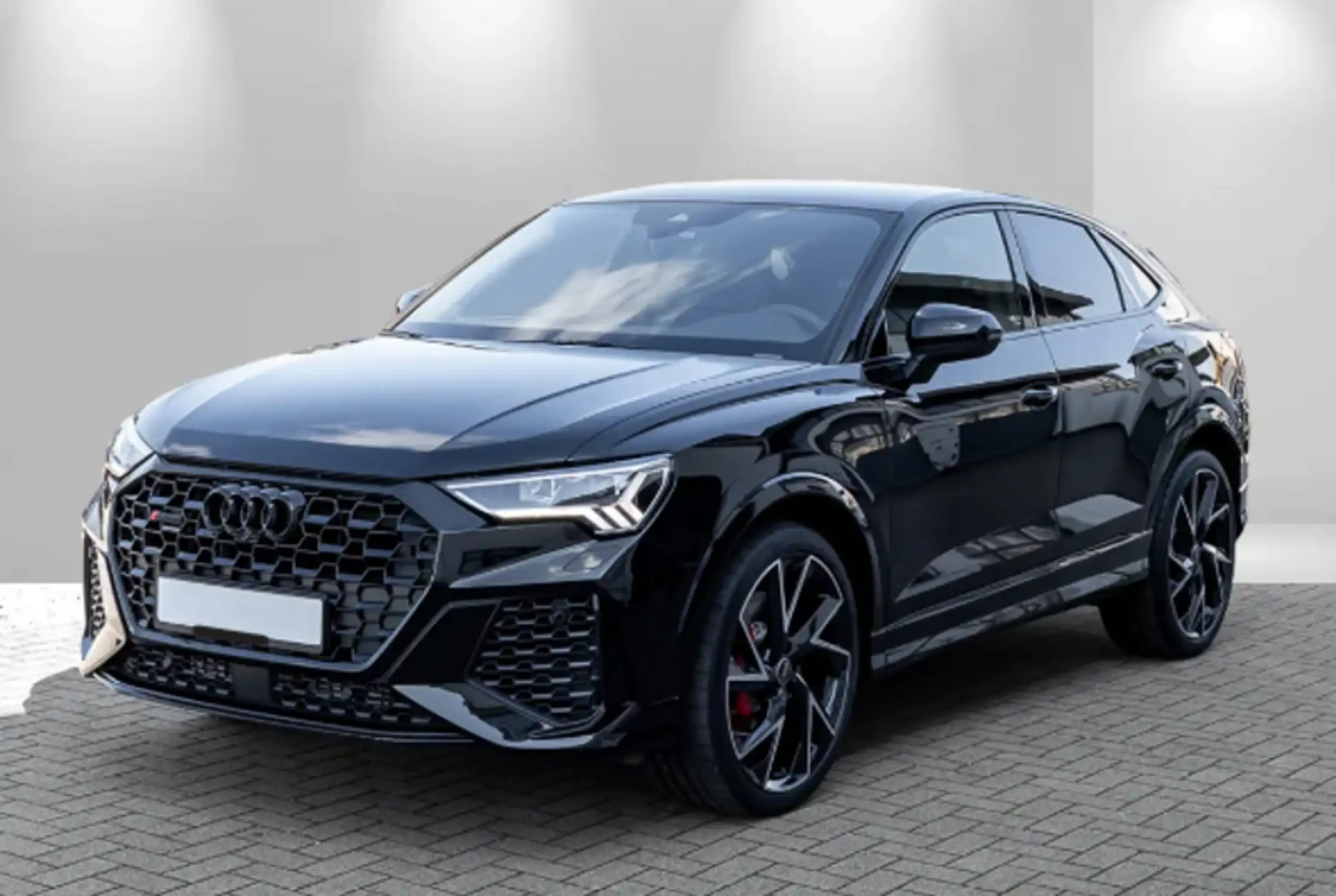 Audi - RS Q3