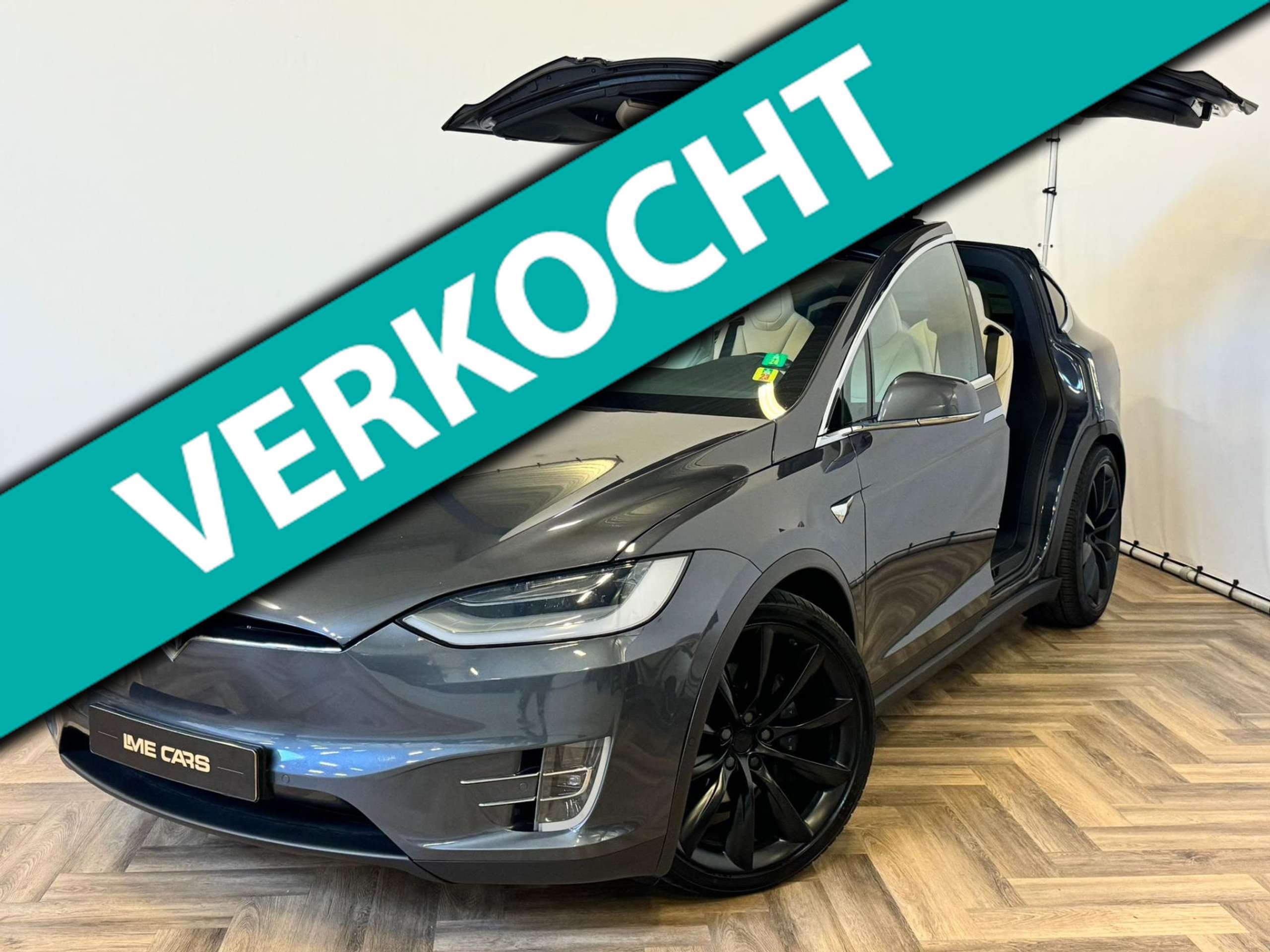 Tesla - Model X