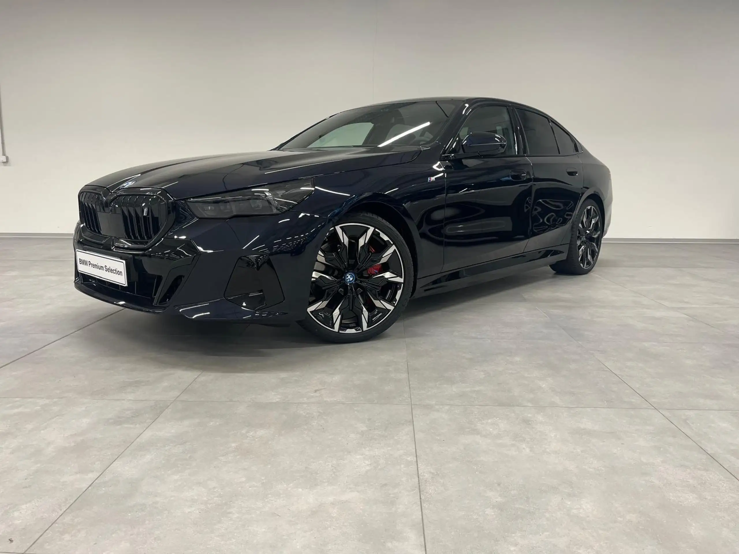 BMW i5 2024